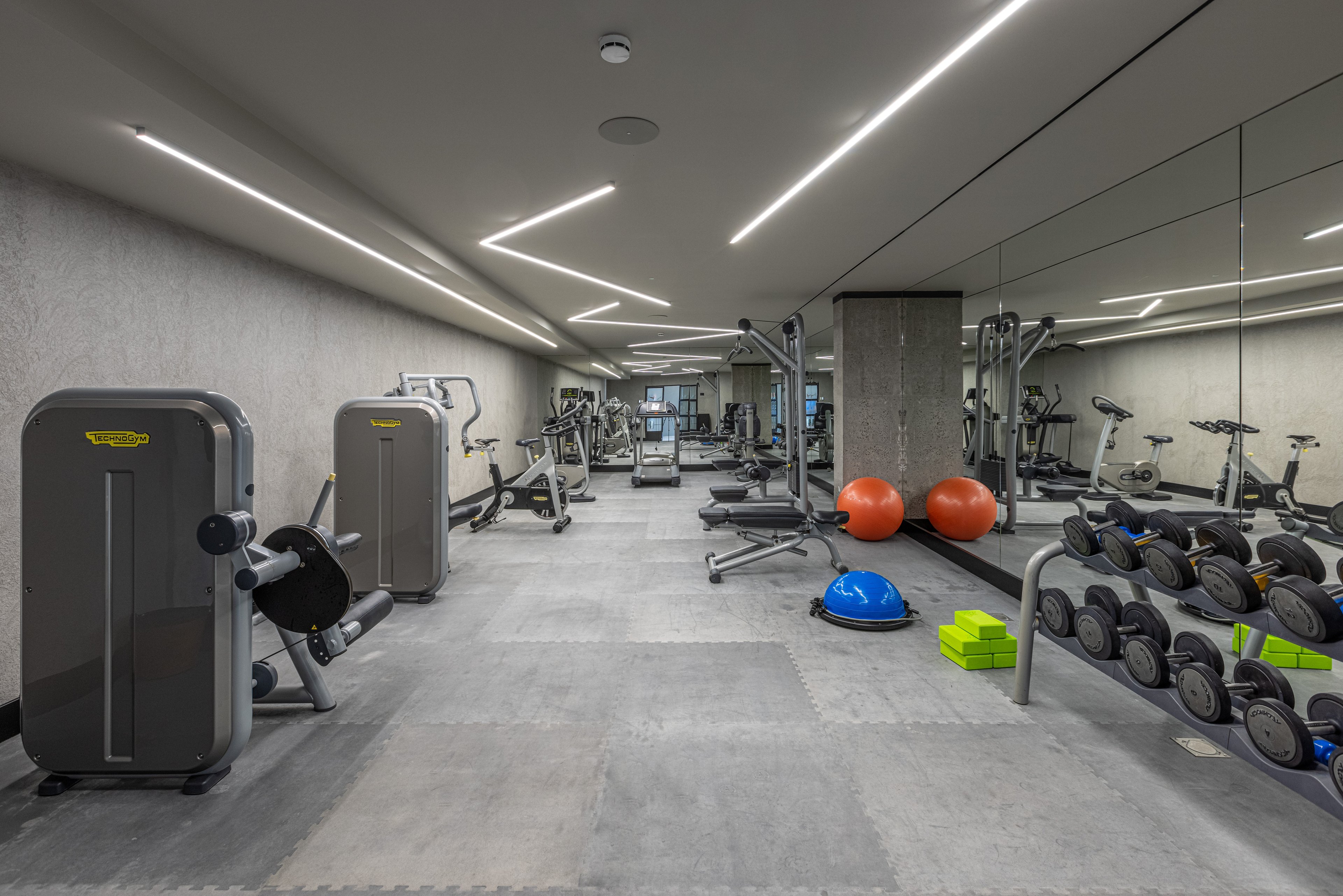 Hotel Faro a Lopesan Collection Hotel with 4 Rounds of Golf Included