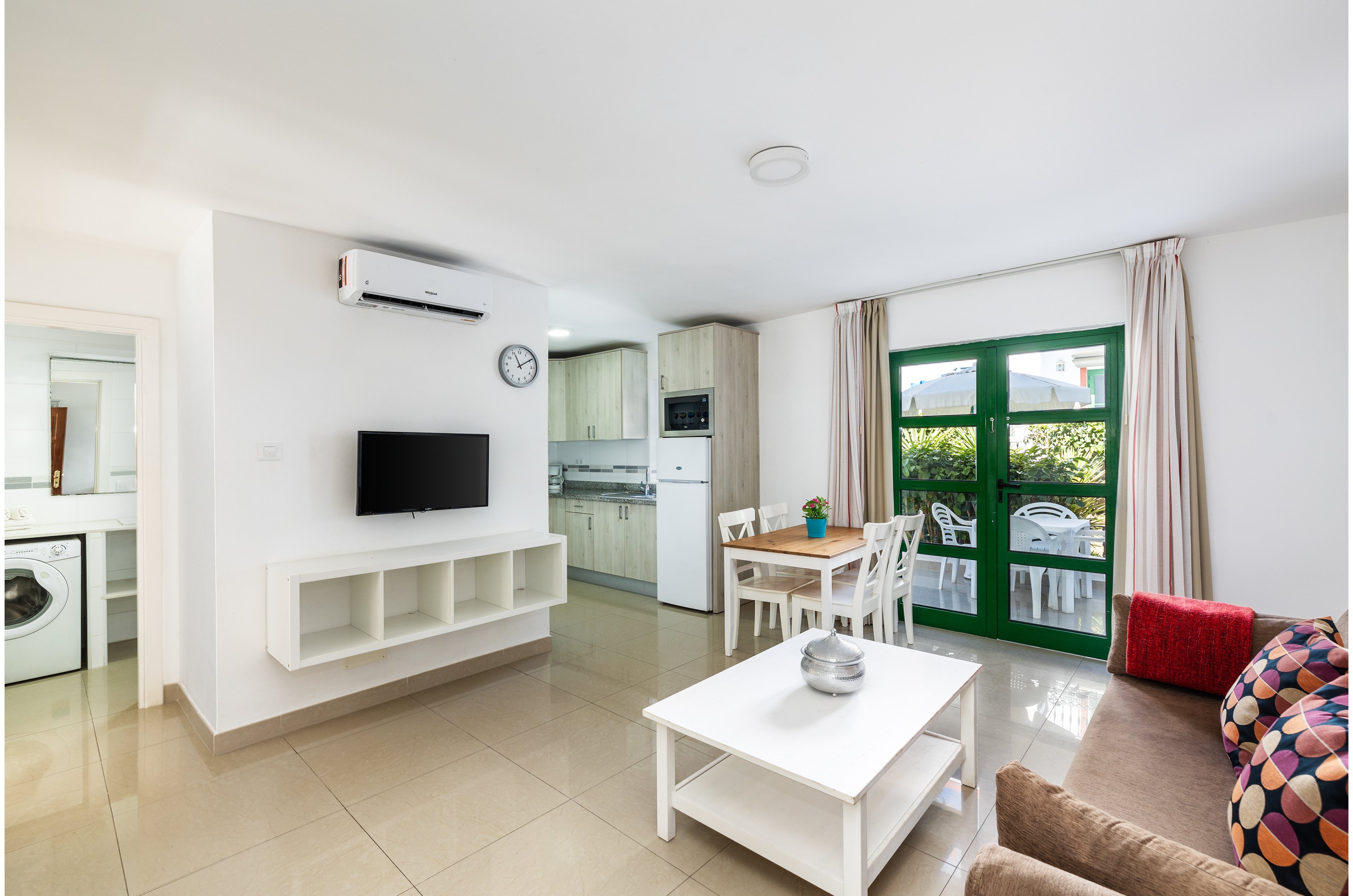 Billy's Puerto de Mogan Apartments by LIVVO