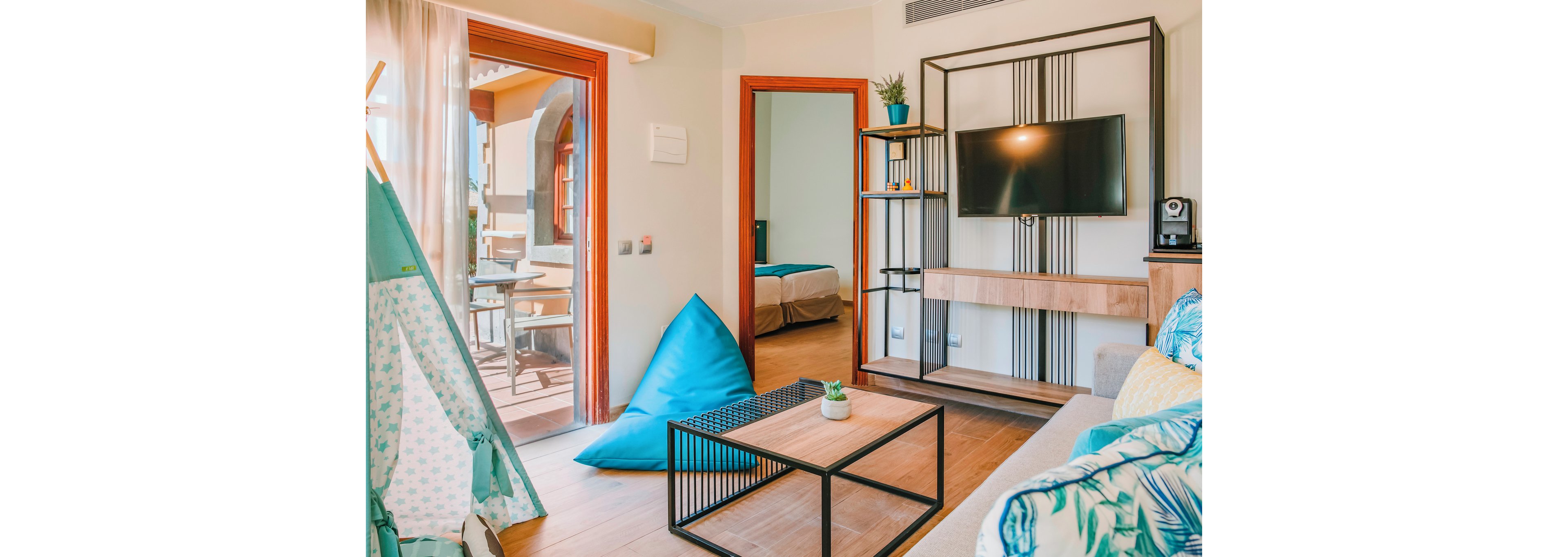 Suites & Villas By Dunas & Holiday World