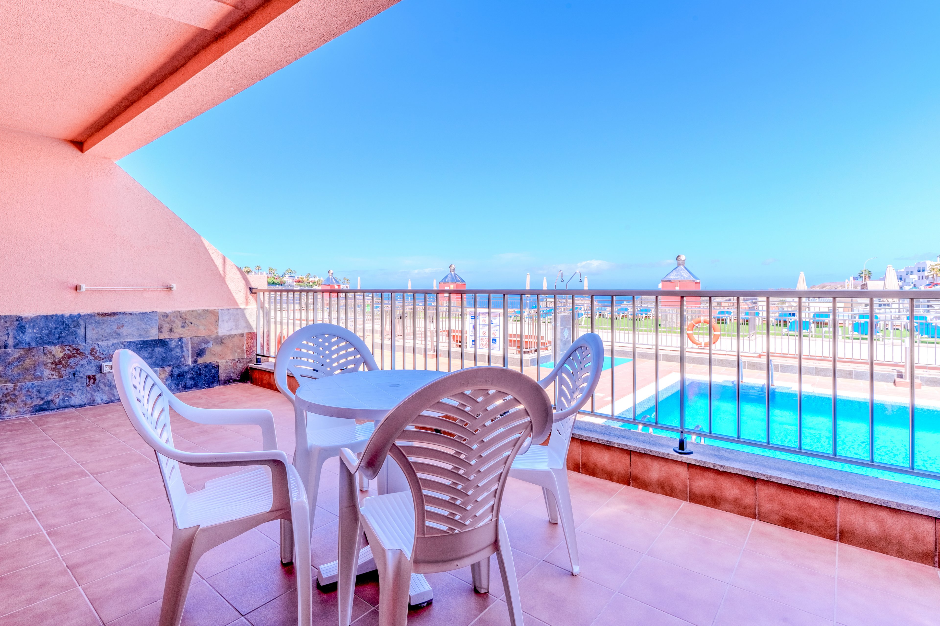 Balcon del Mar Apartments