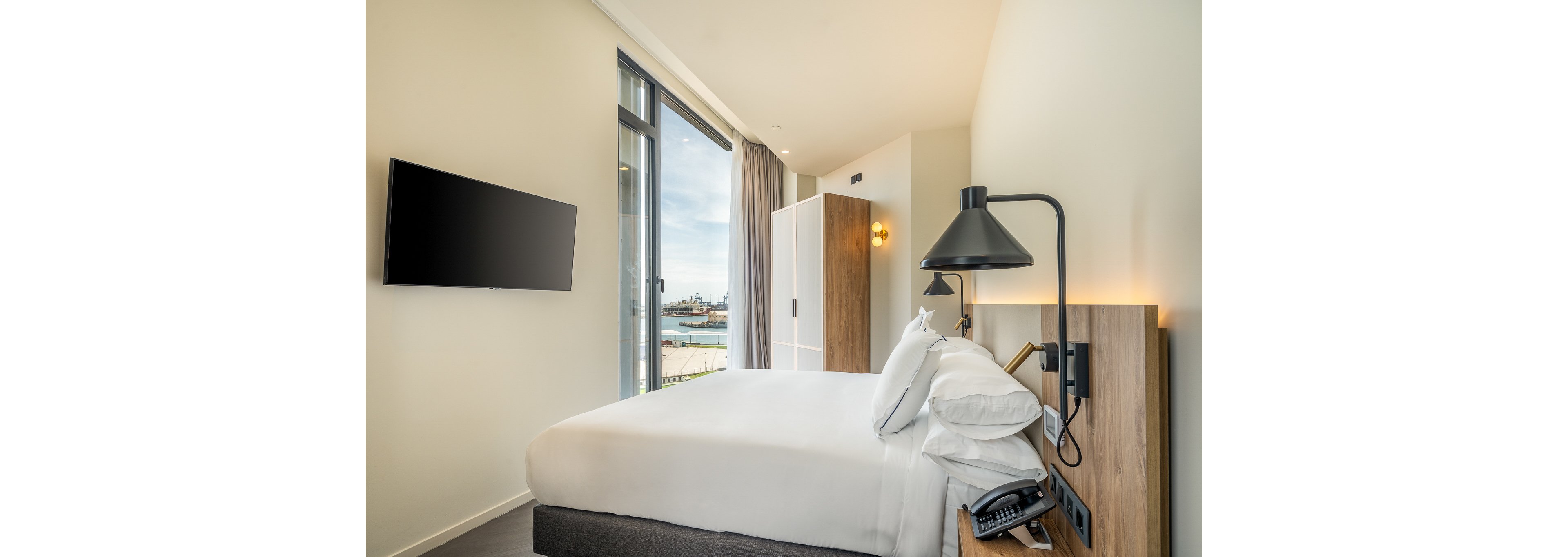 LIVVO Hotel Lumm