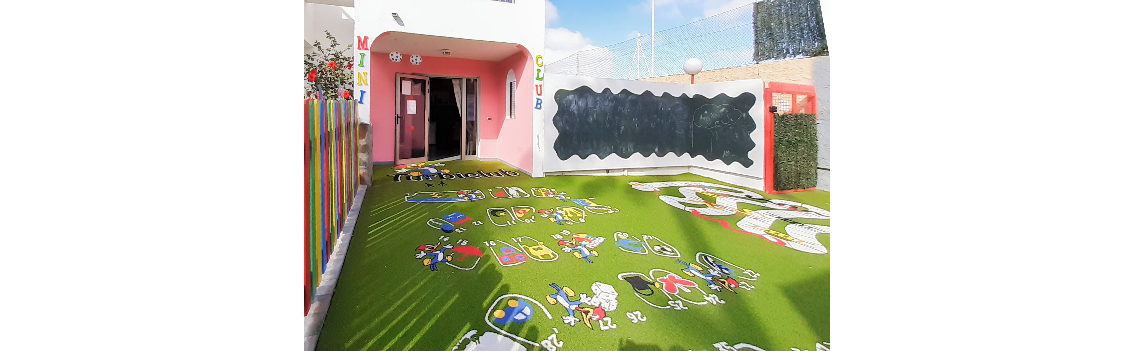 Turbo Club Apartments & Holiday World