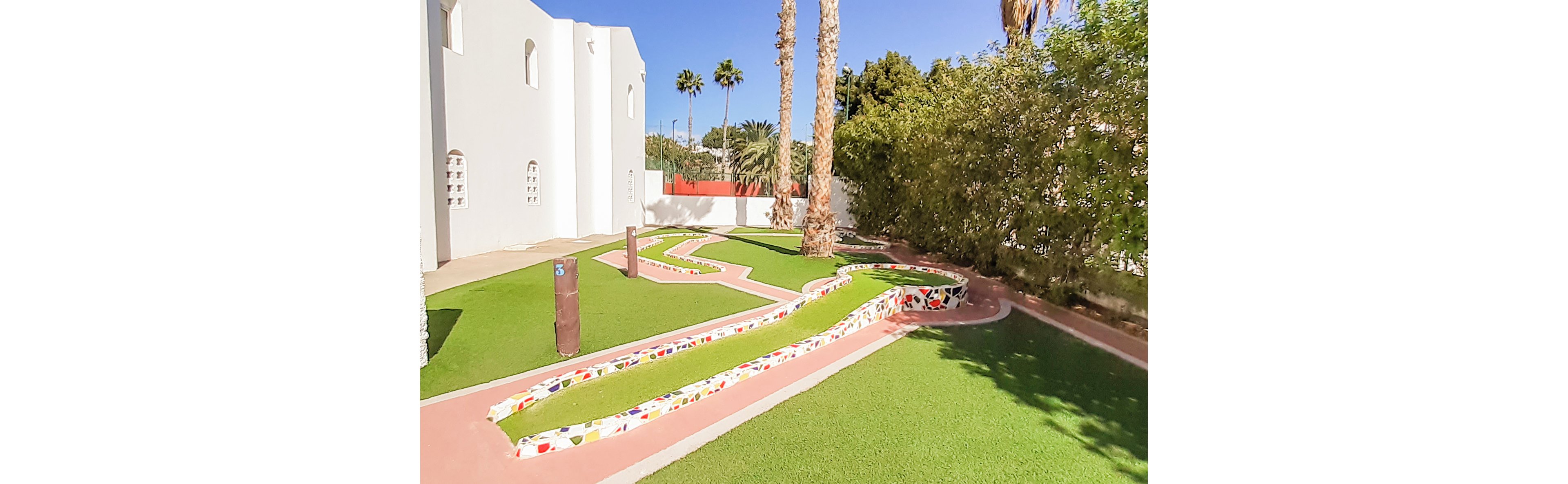 Turbo Club Apartments & Holiday World