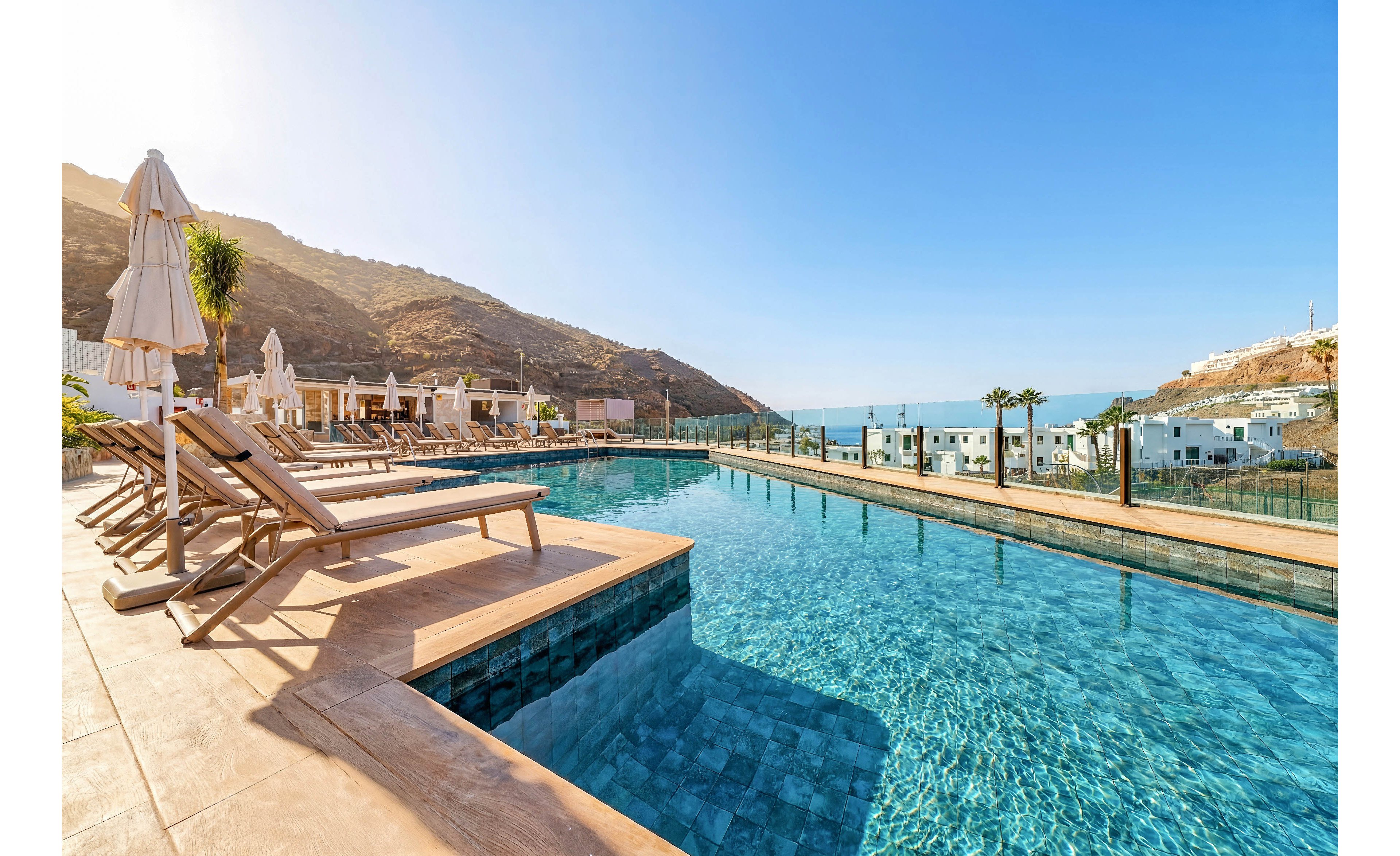 Sunset Suites by Bull Hotels