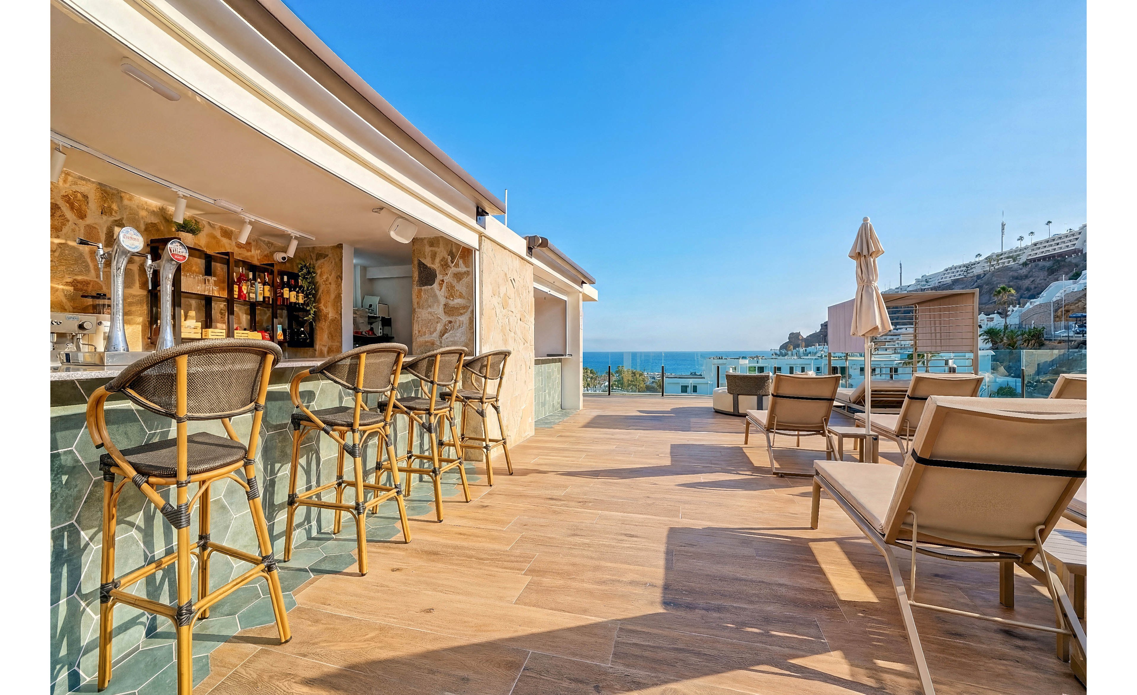 Sunset Suites by Bull Hotels