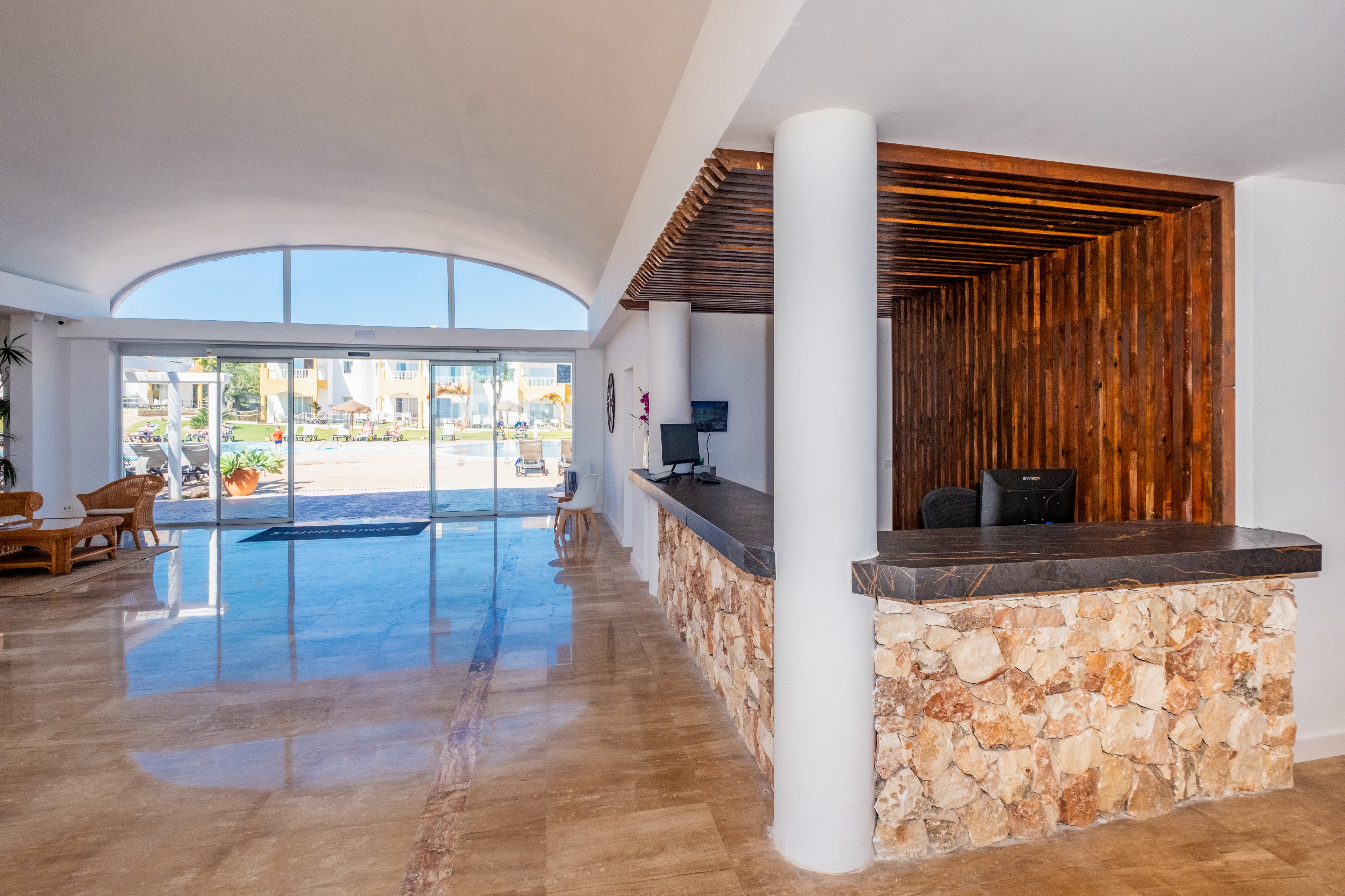 Isla del Aire Apartments