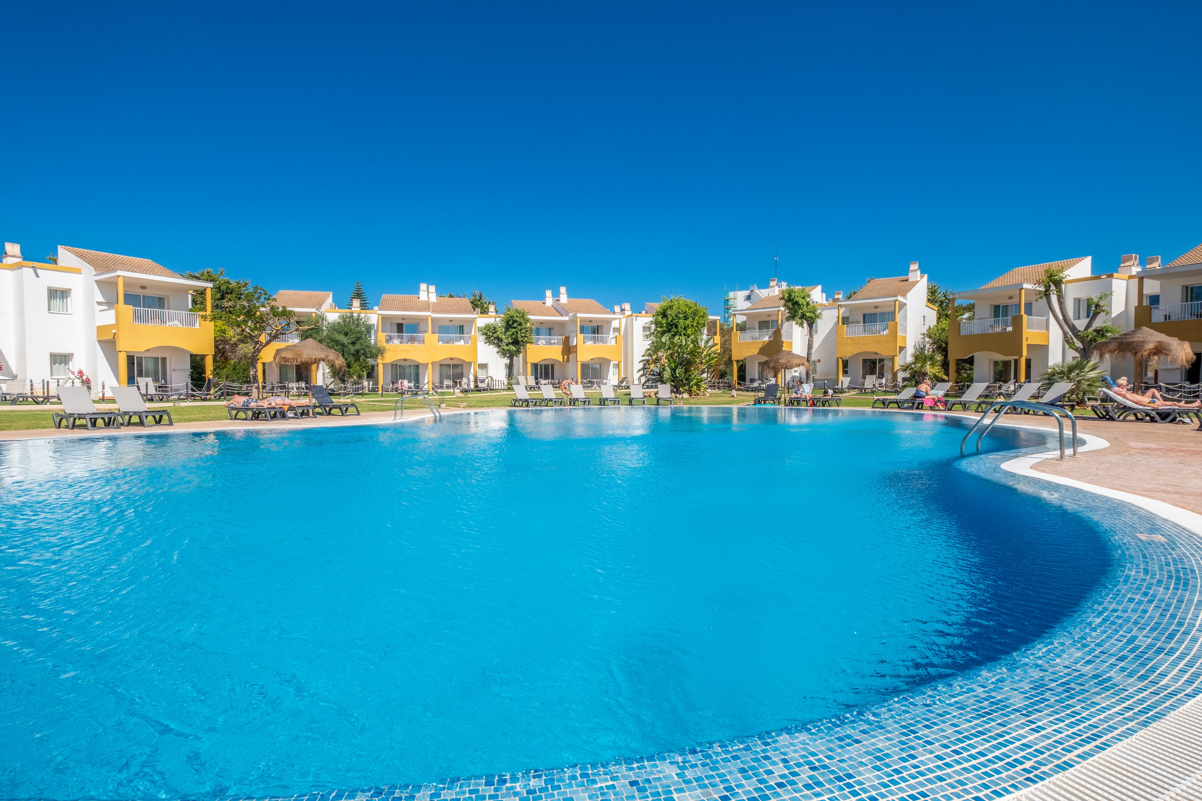 Isla del Aire Apartments