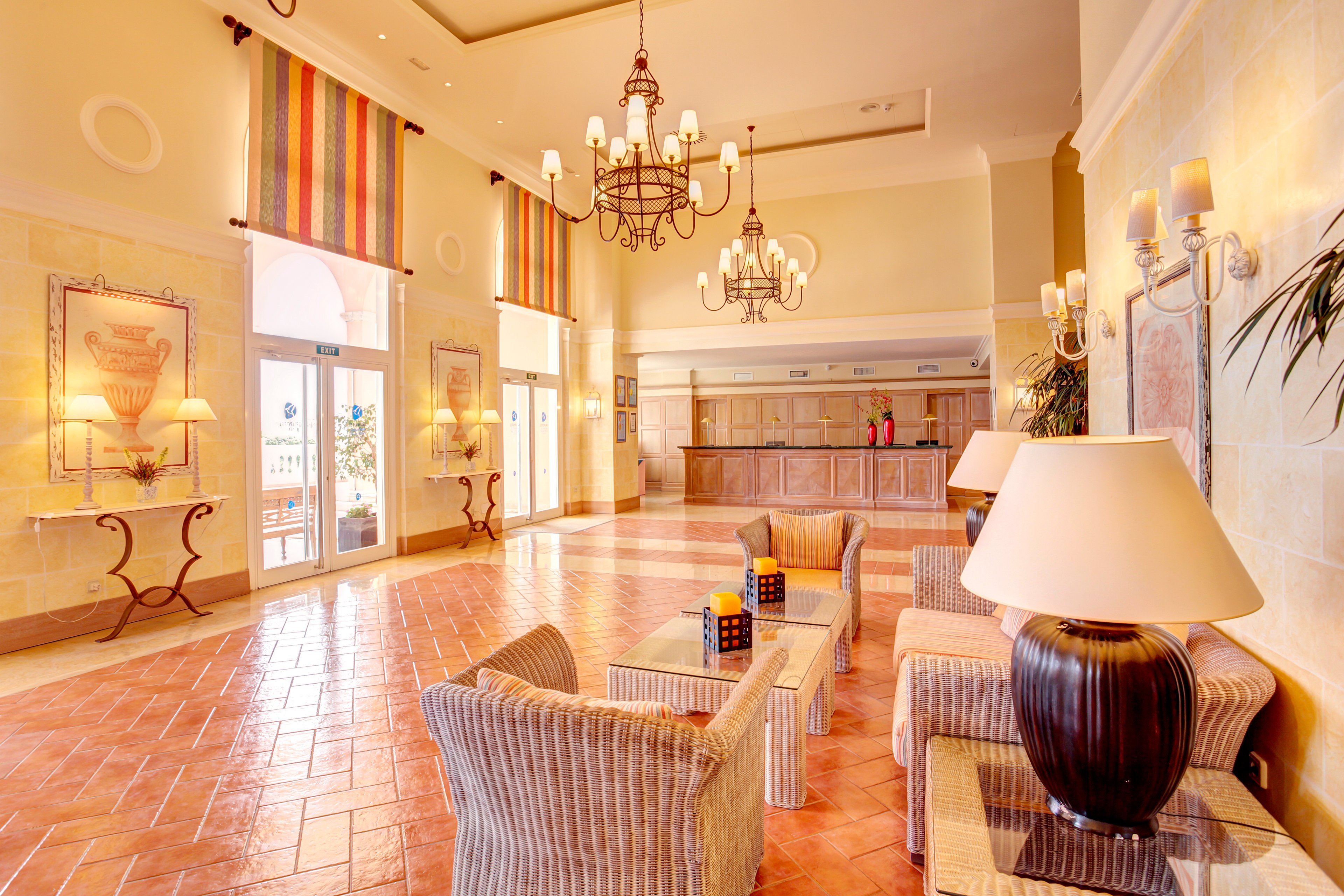 Grupotel Macarella Suites & Spa