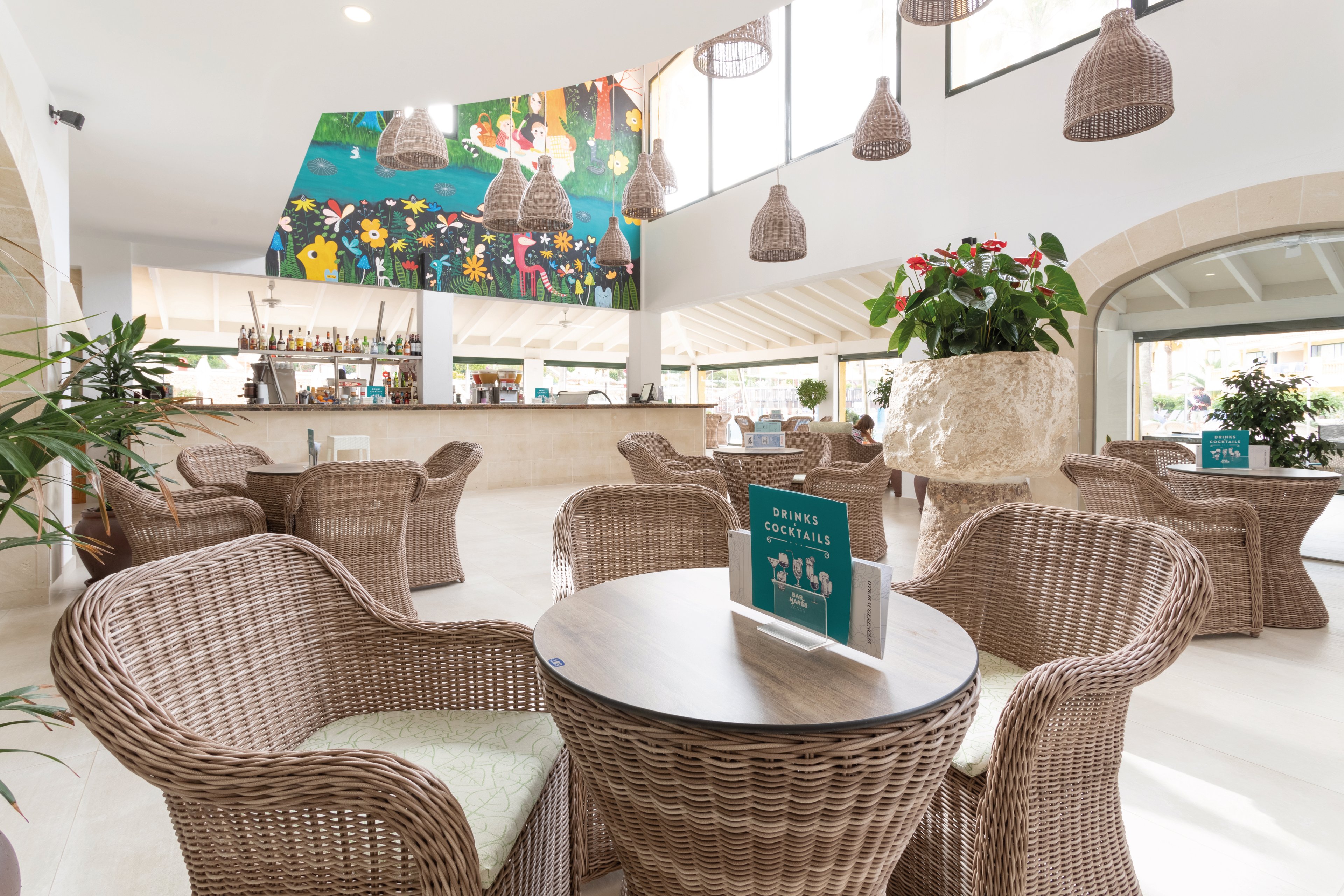 Royal Son Bou Family Club