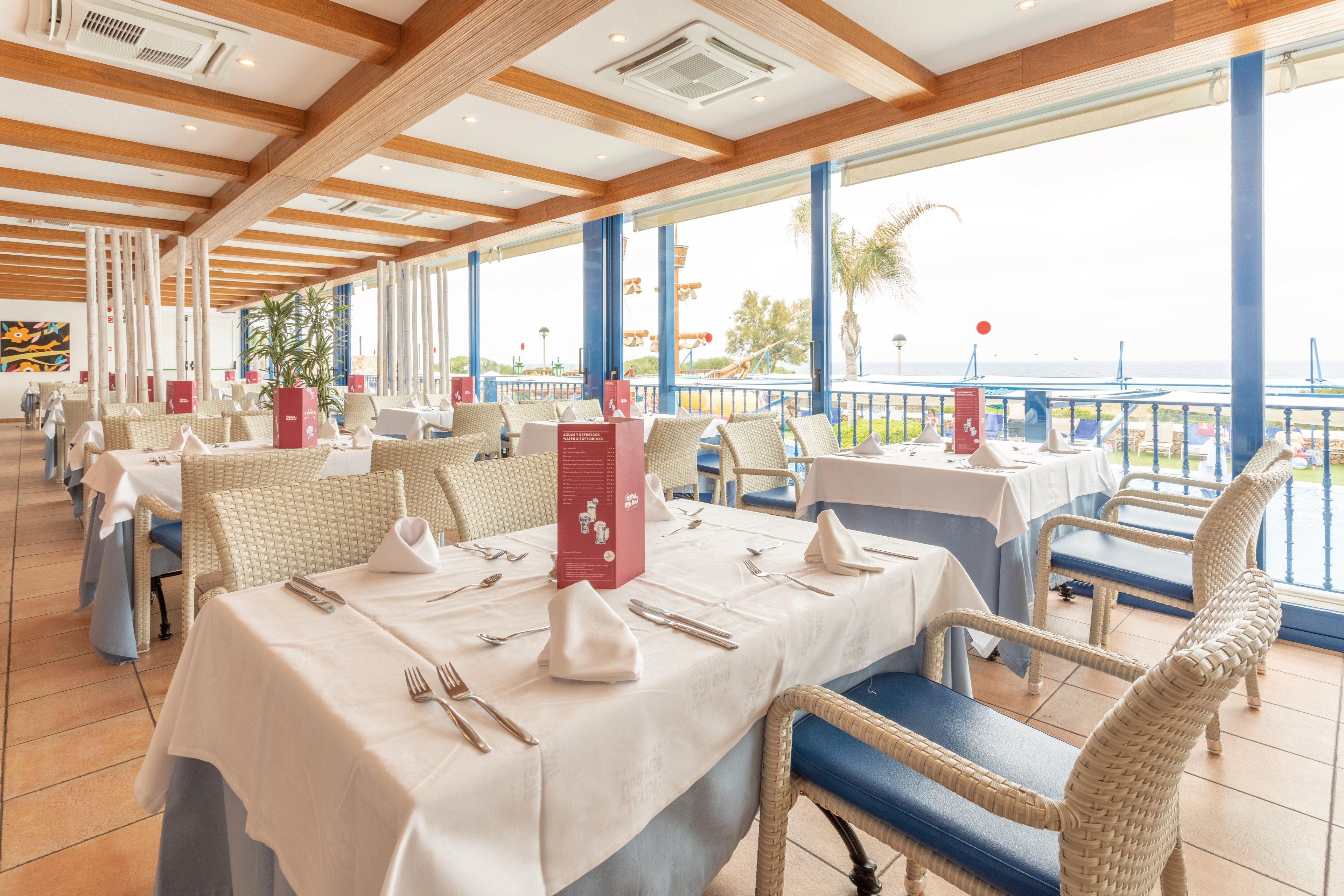 Royal Son Bou Family Club