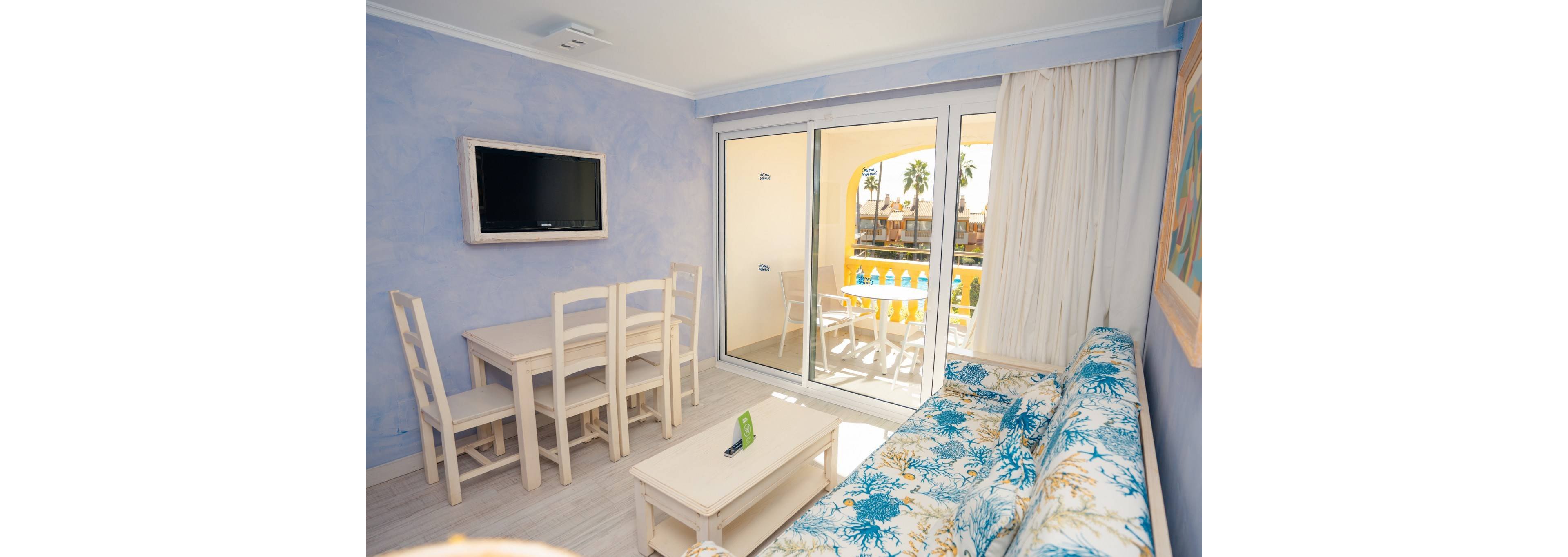 Royal Son Bou Family Club