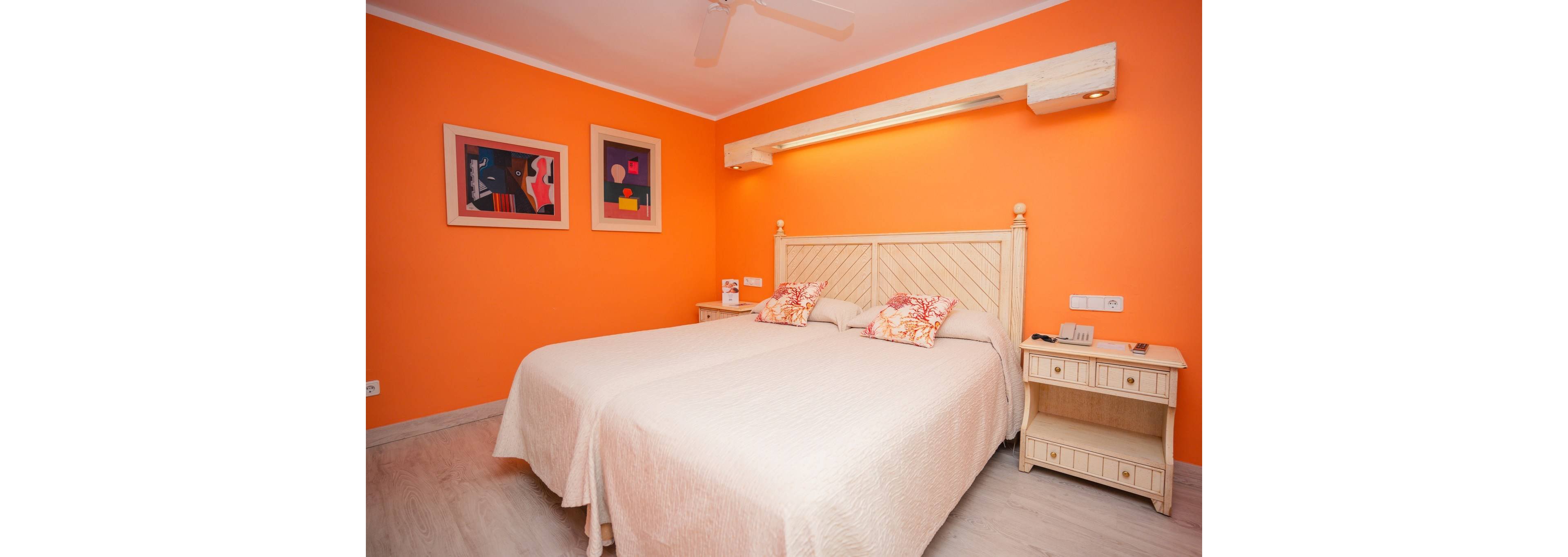 Royal Son Bou Family Club