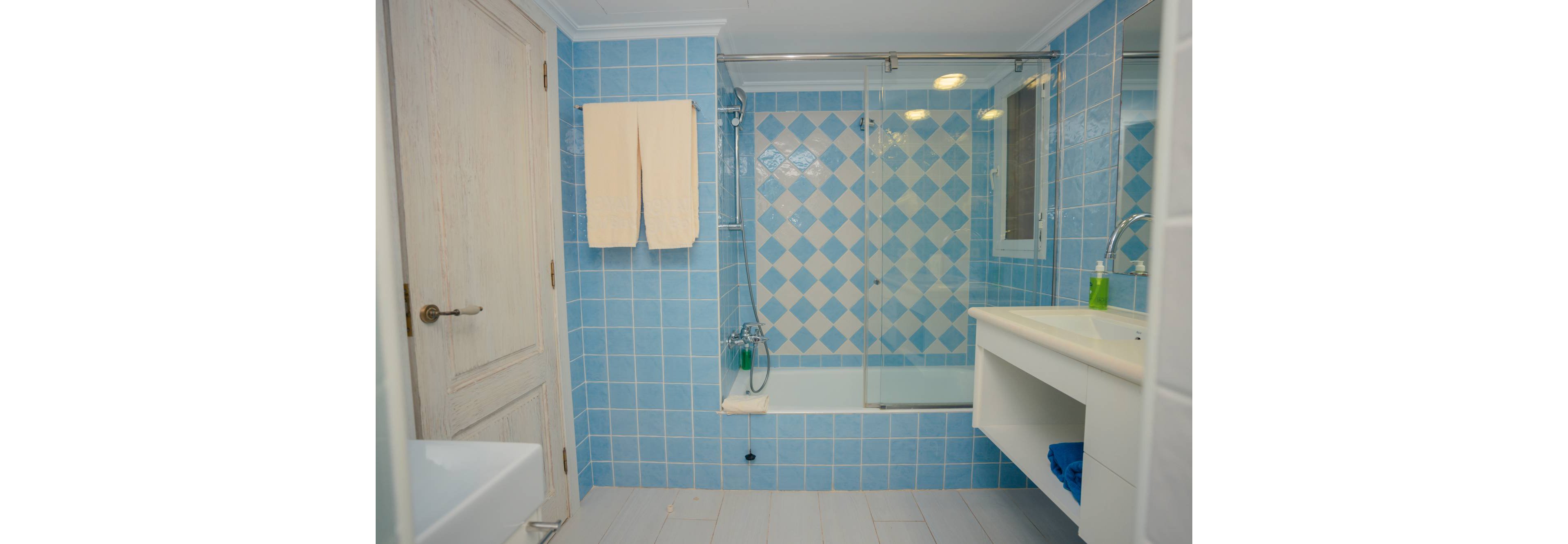 Royal Son Bou Family Club