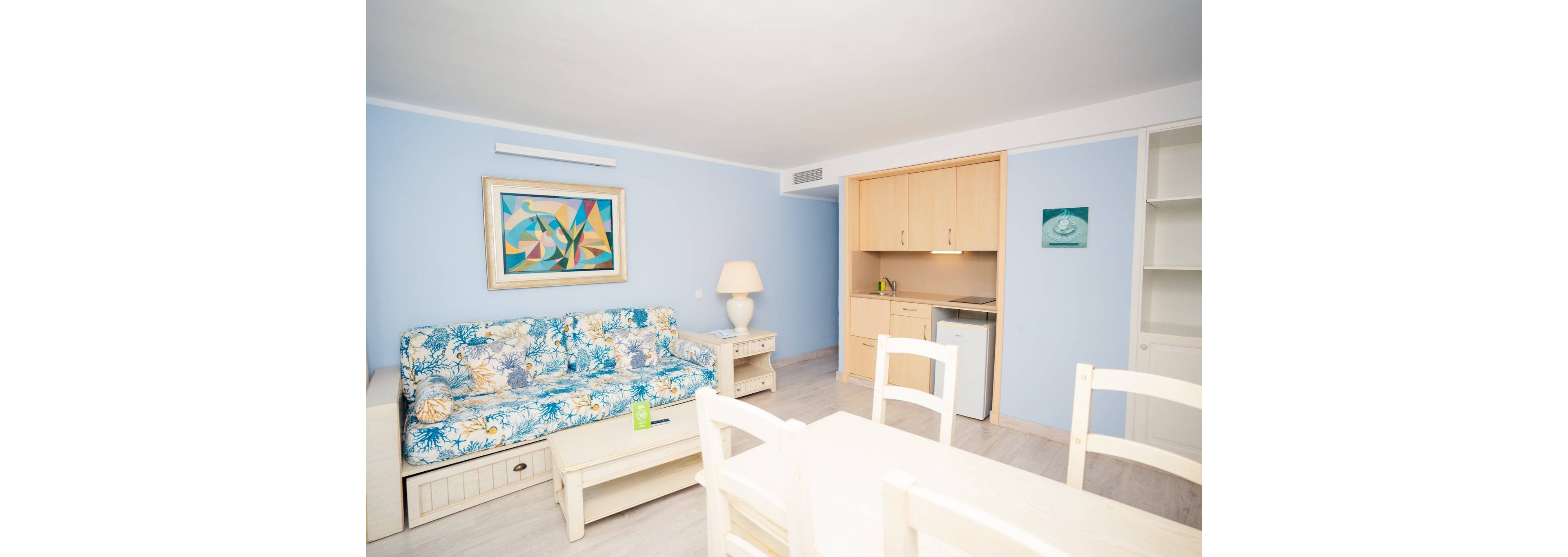 Royal Son Bou Family Club