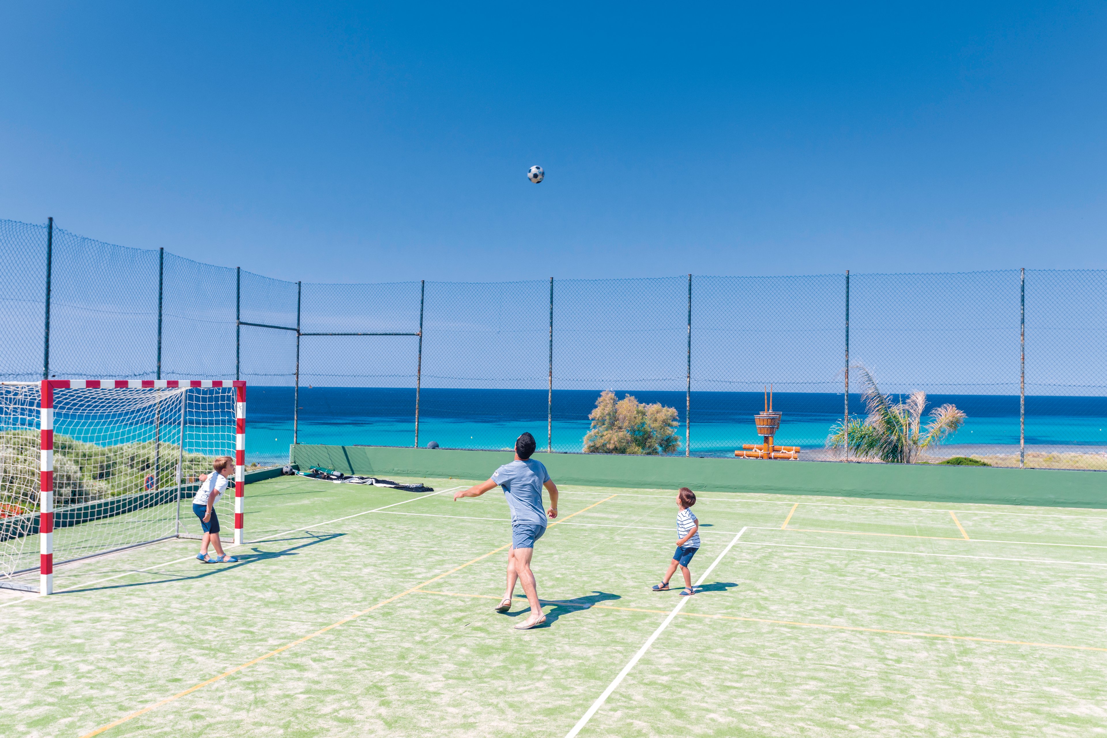 Royal Son Bou Family Club