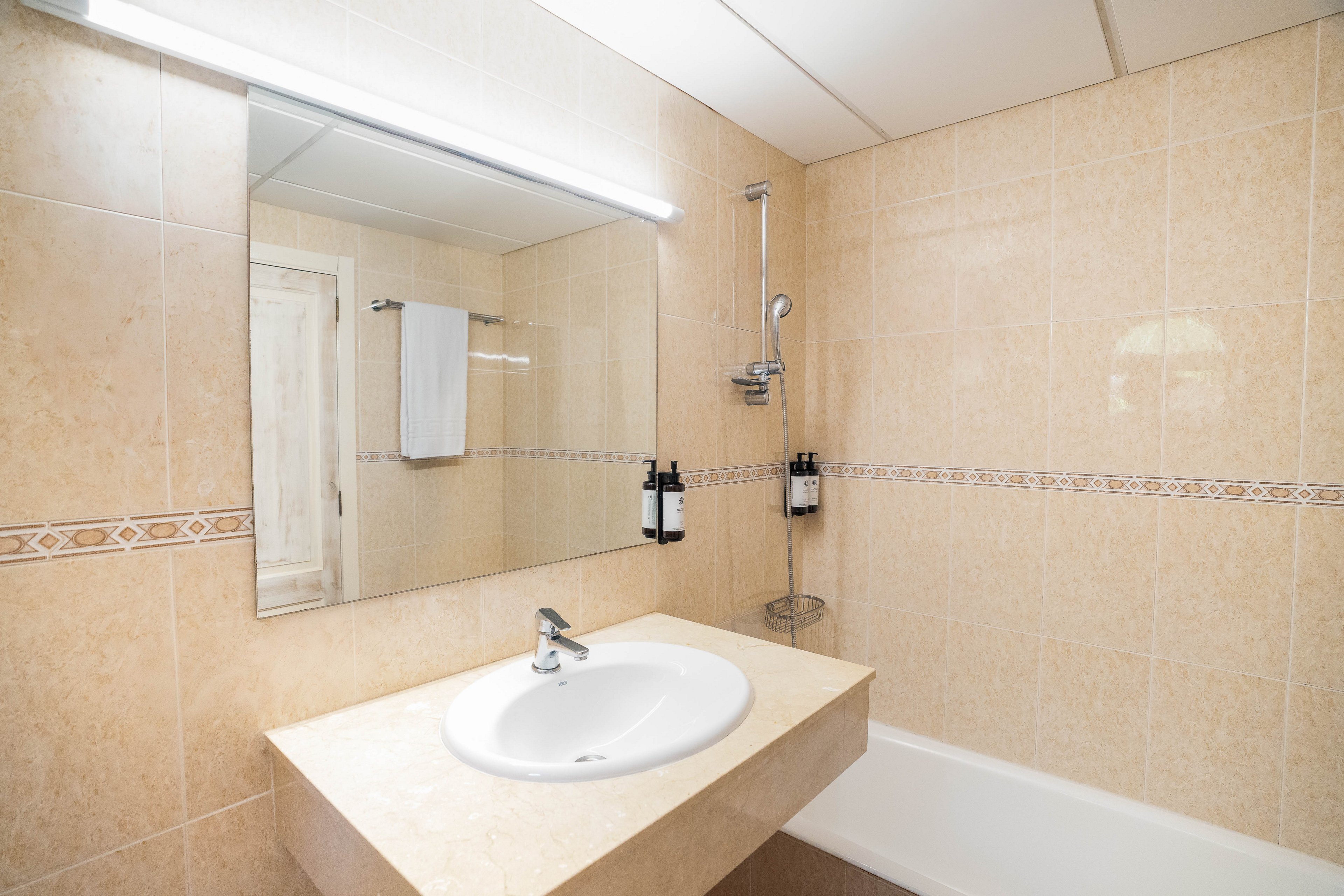 FERGUS Club Carema Splash