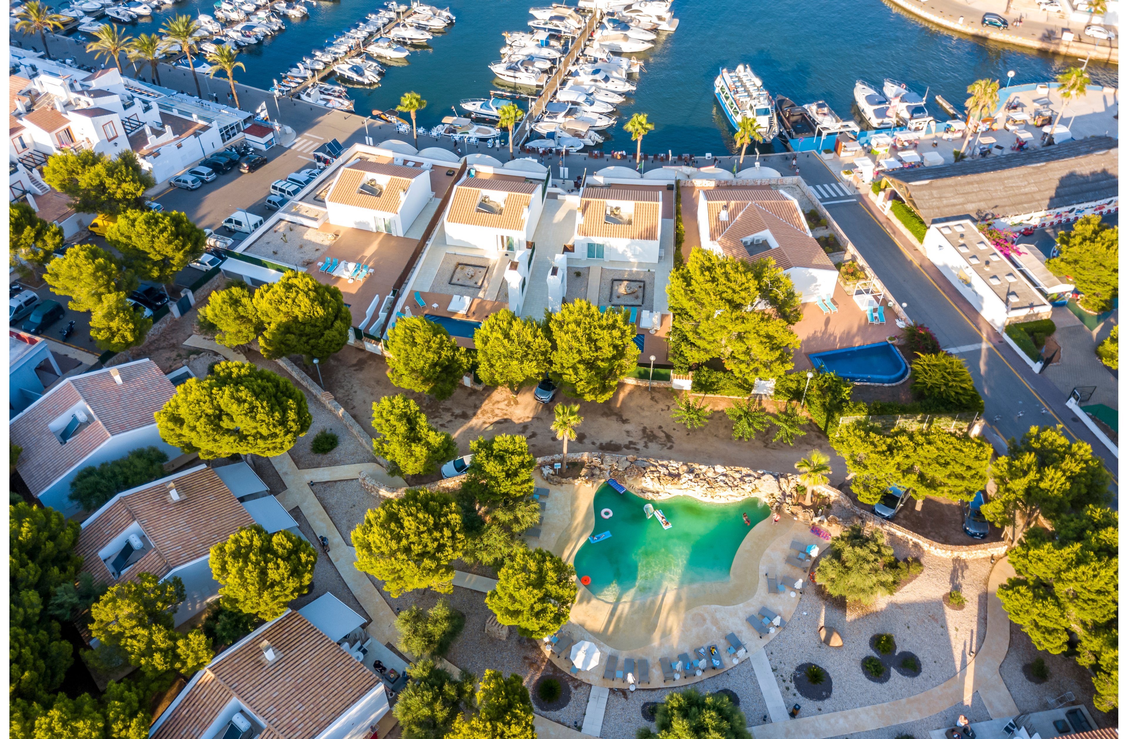 Villas & Bungalows Del Lago