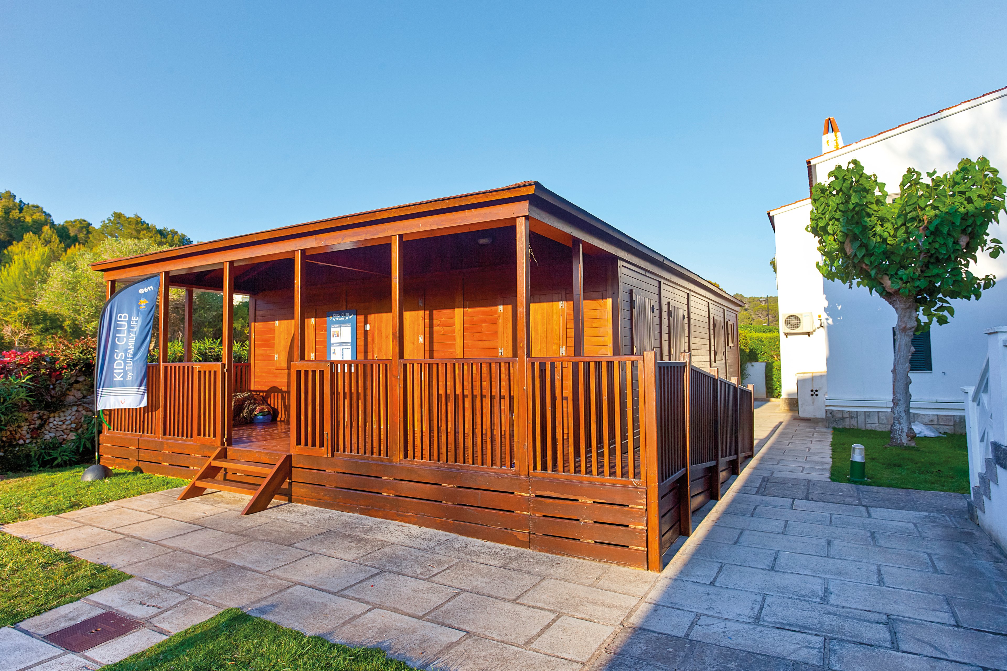 Seth Mestral & Llebeig