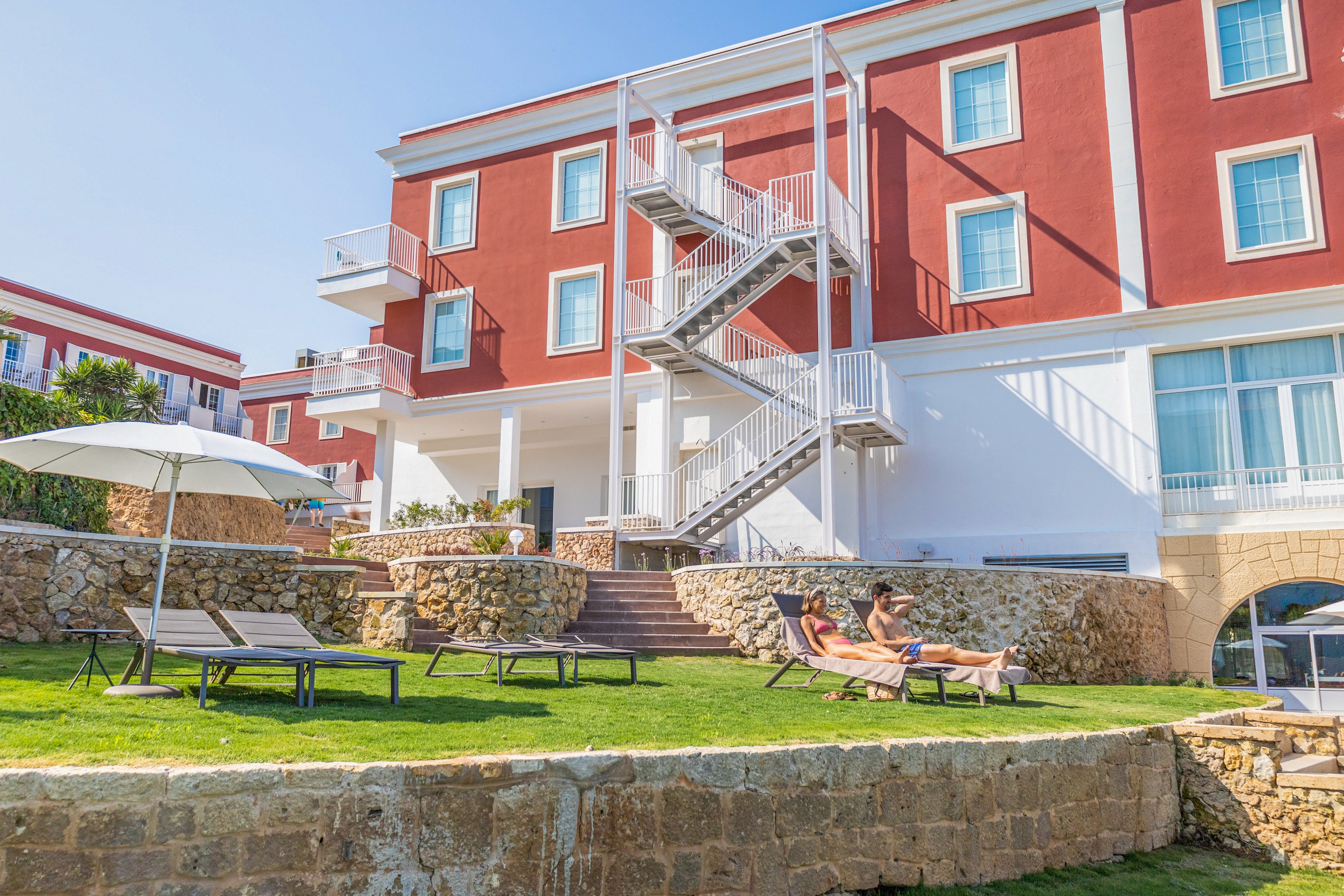 Hotel Senator Port Mao