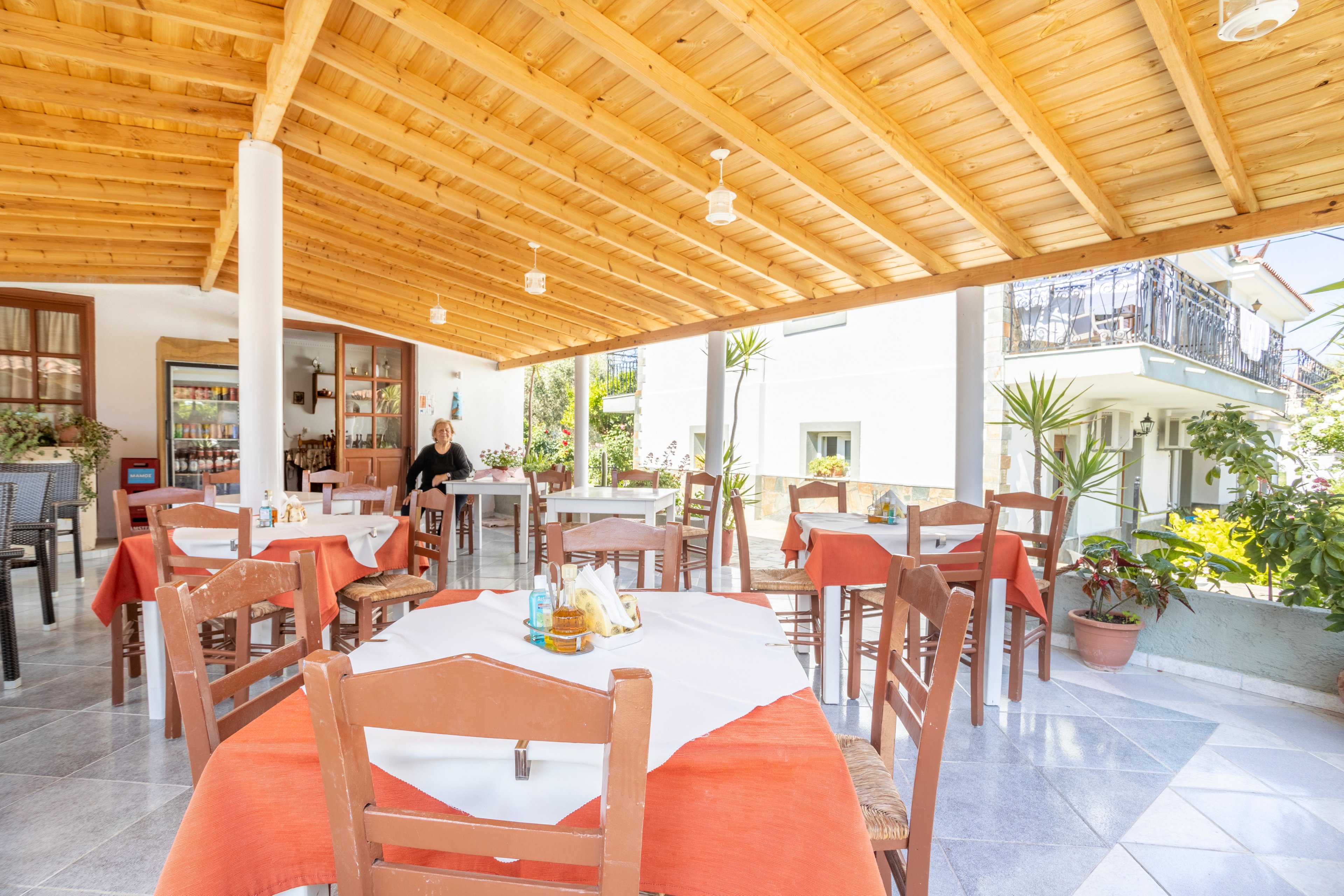 Nikis Michael Studios