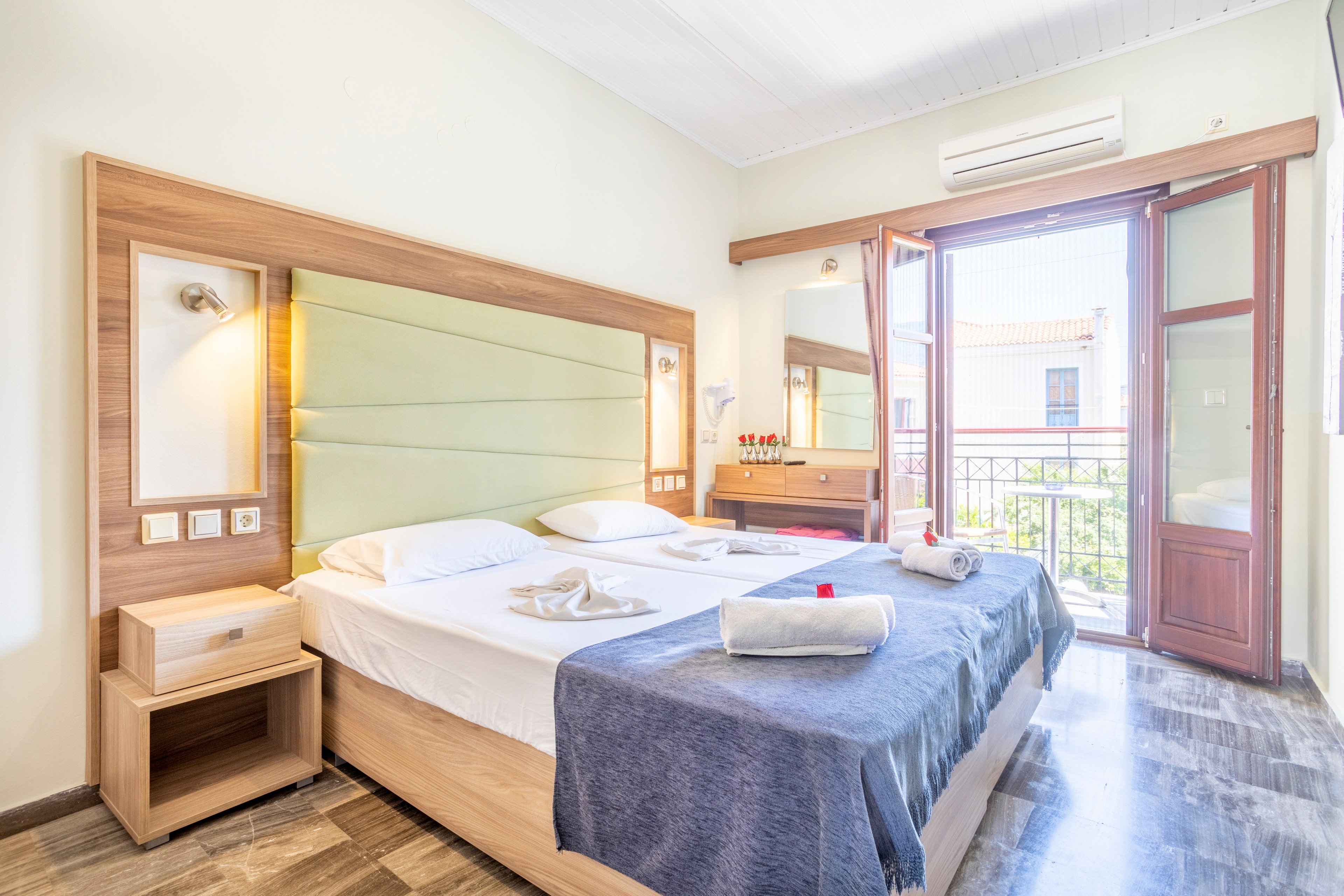 Nikis Seafront Studios