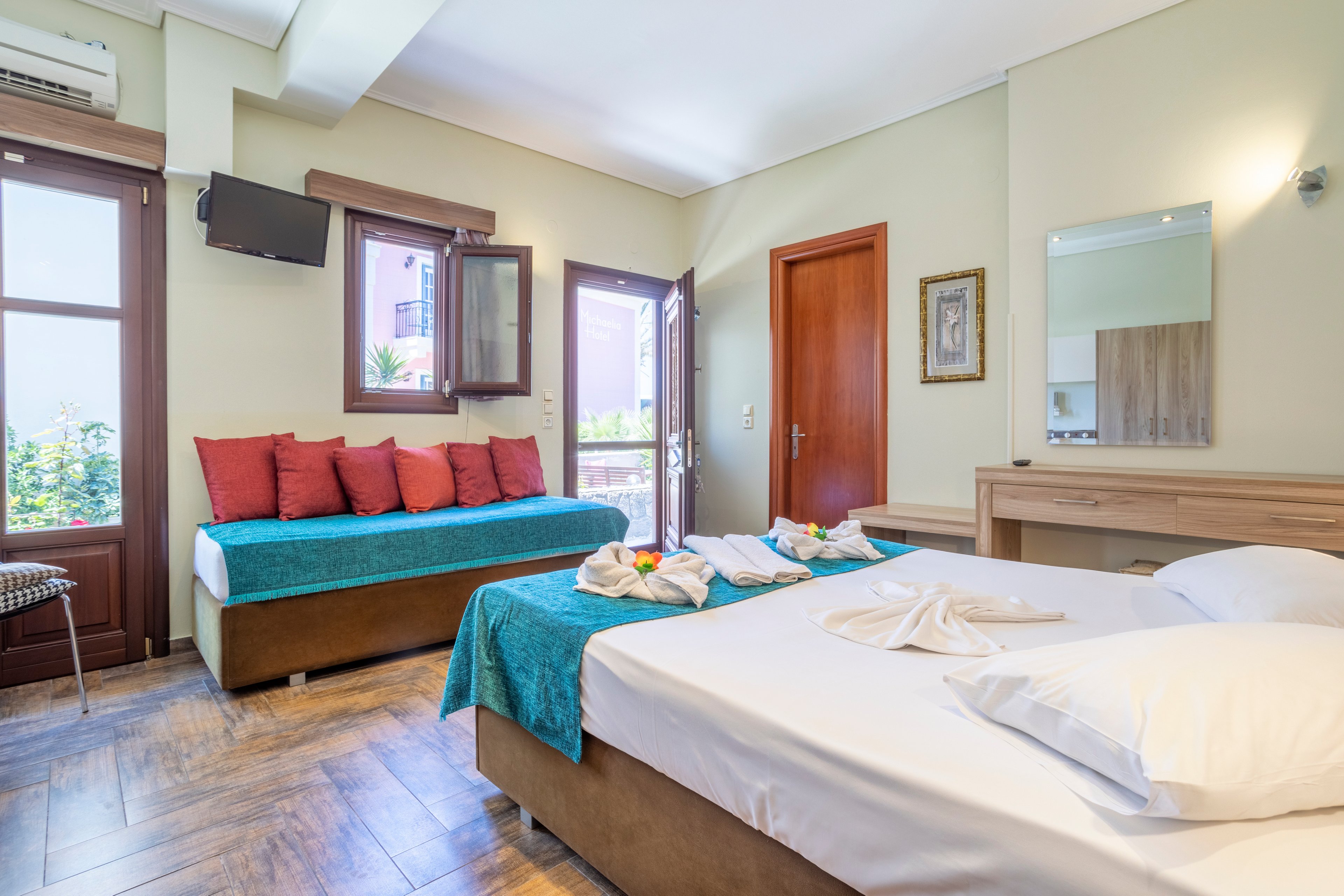 Nikis Seafront Studios