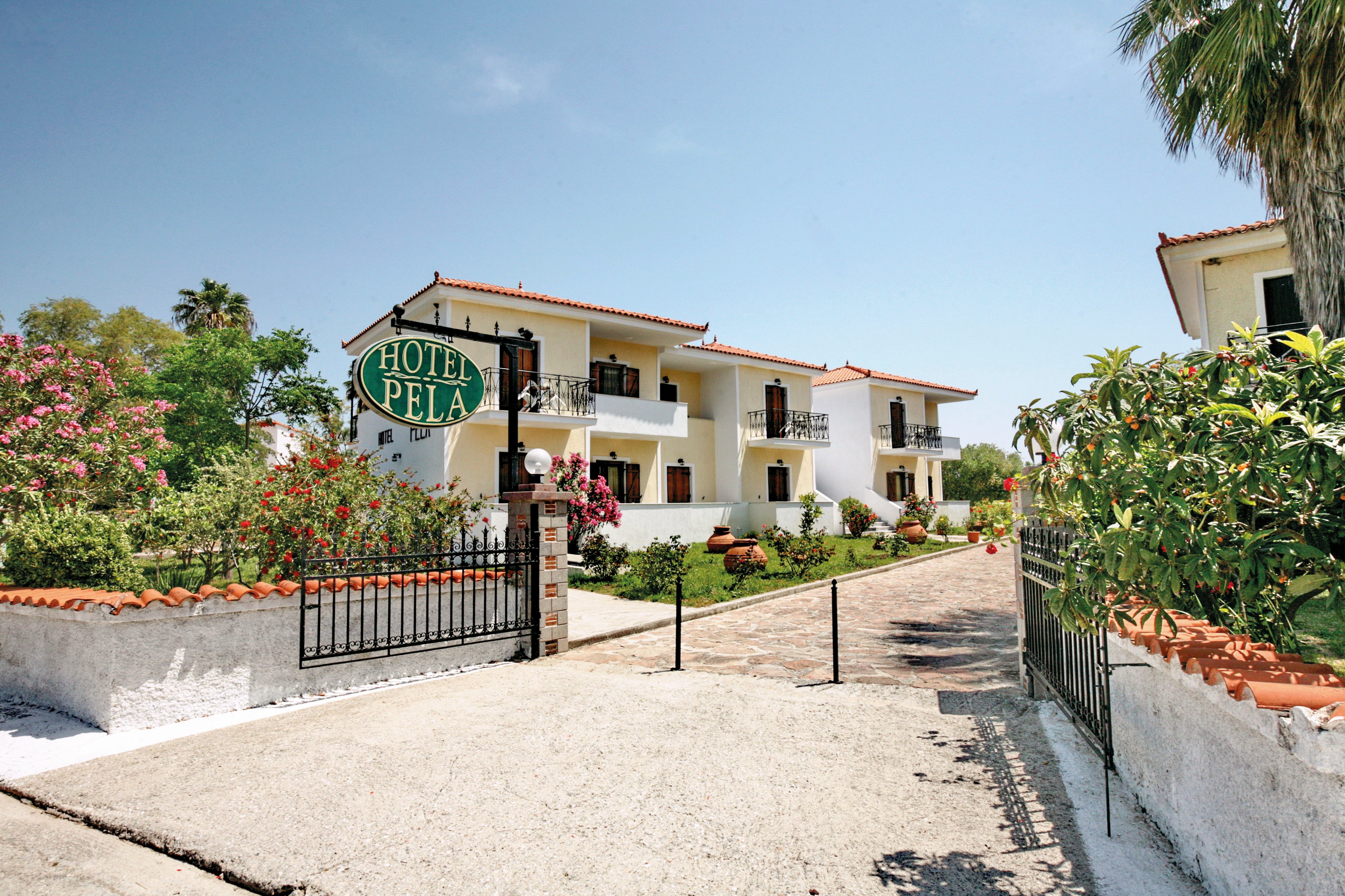 Pela Hotel