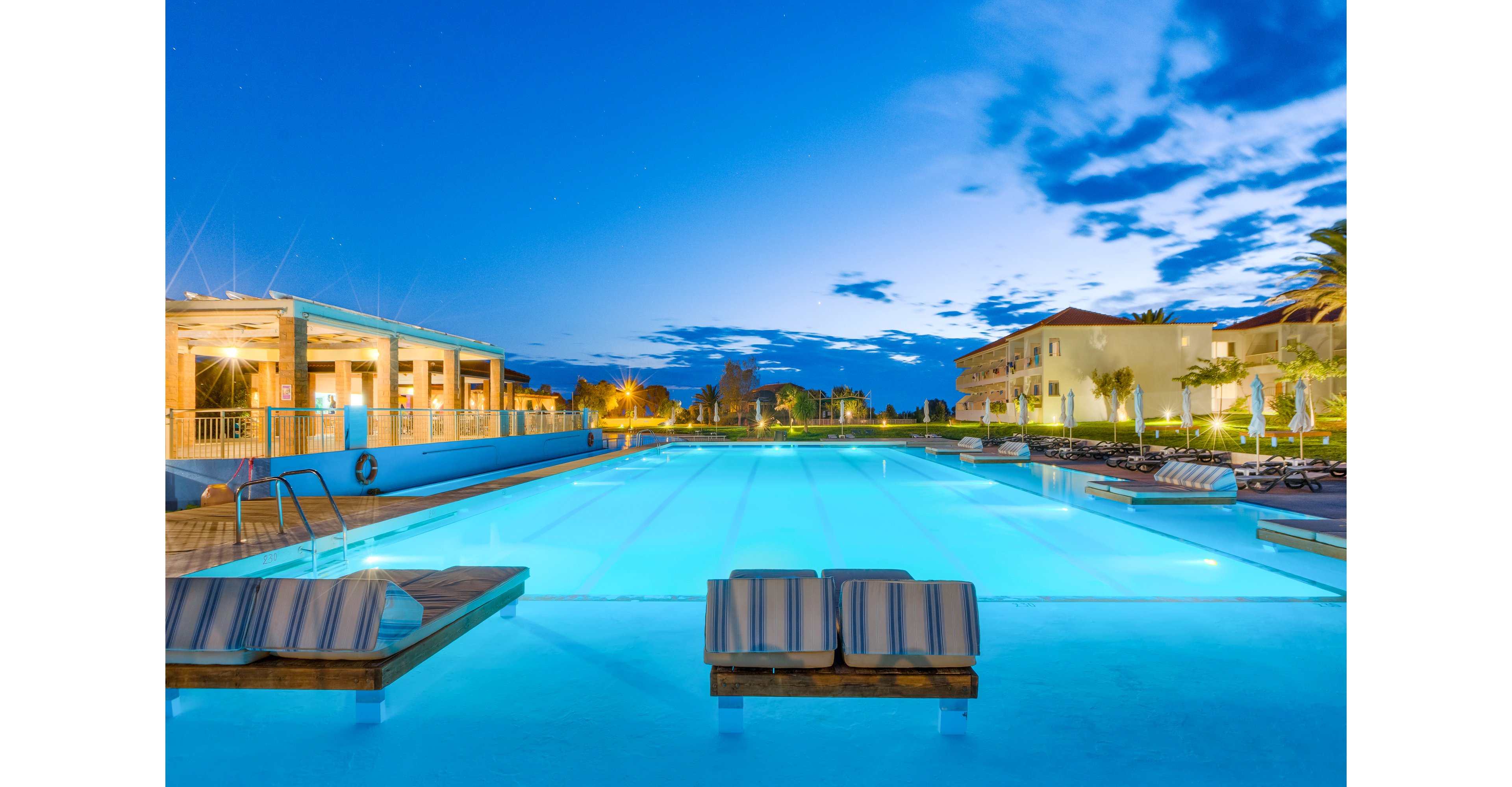 Aeolian Village Hotel