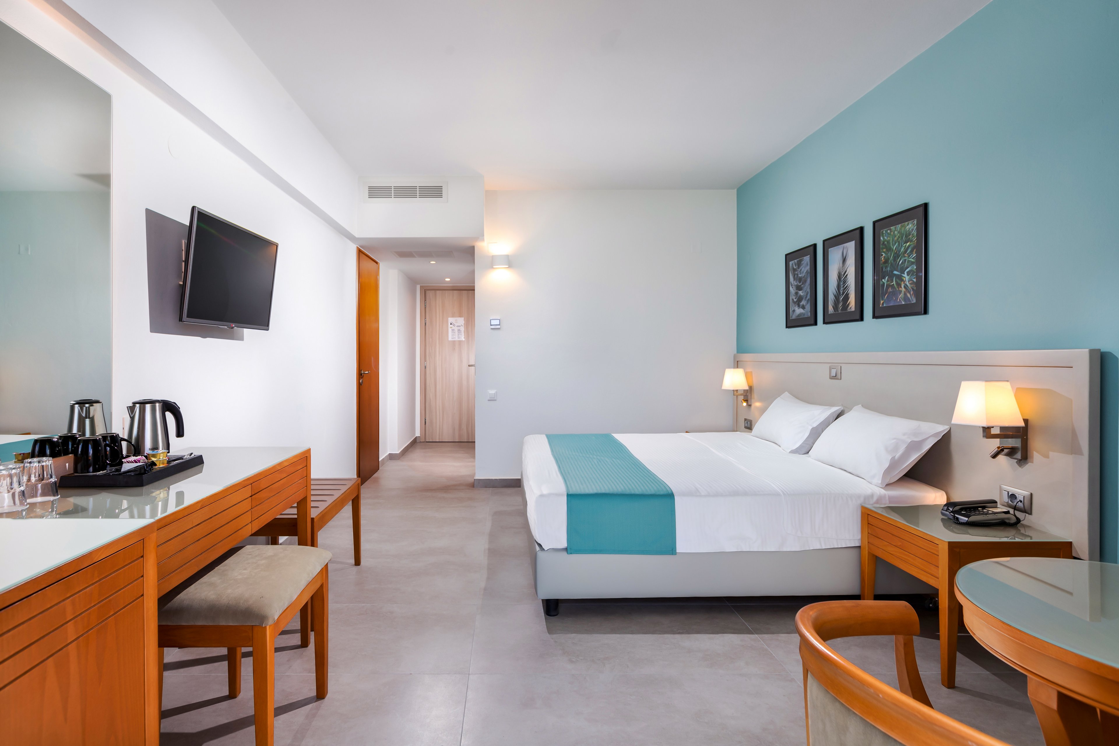 Aeolian Village Hotel