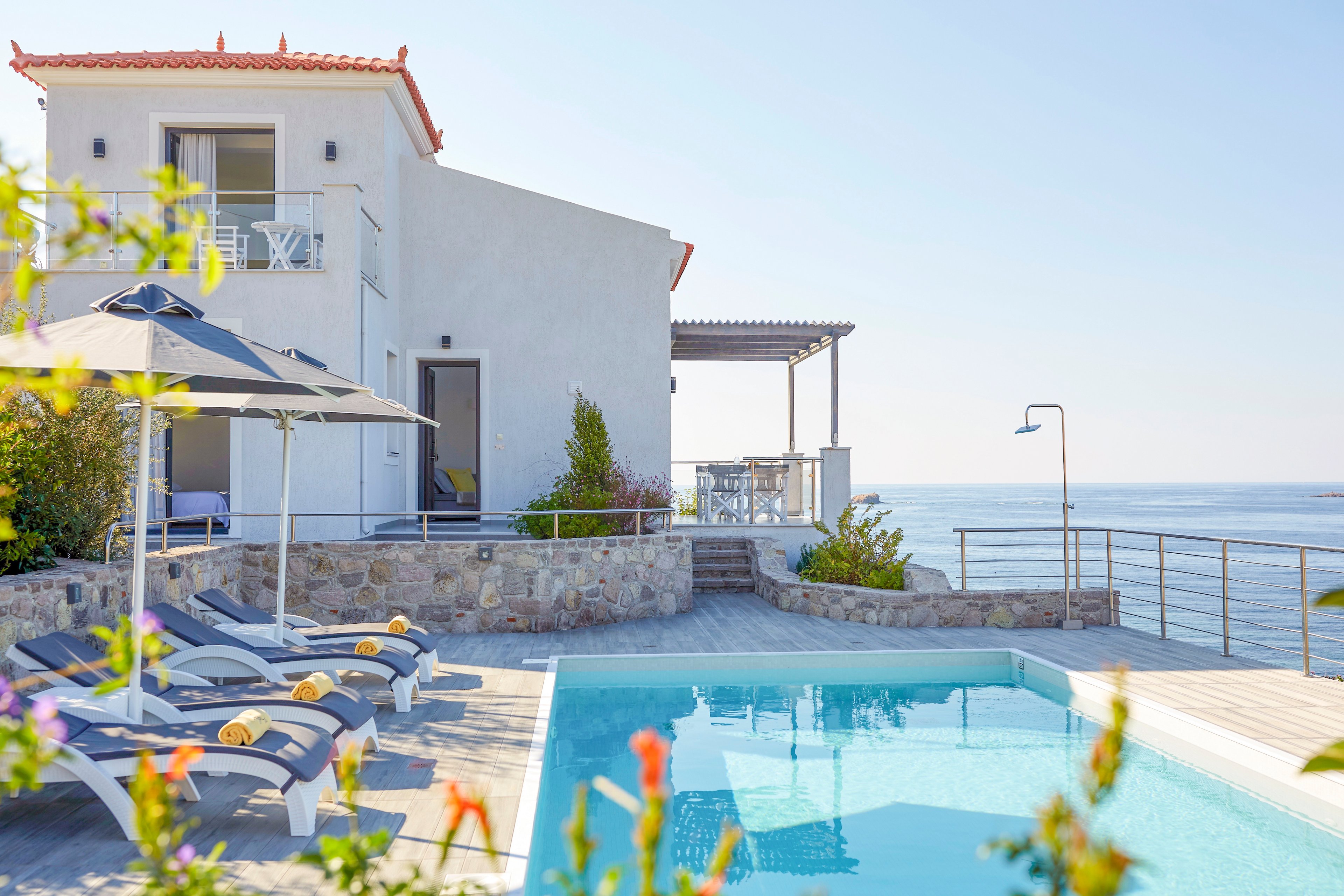 Eleia Seafront Villas