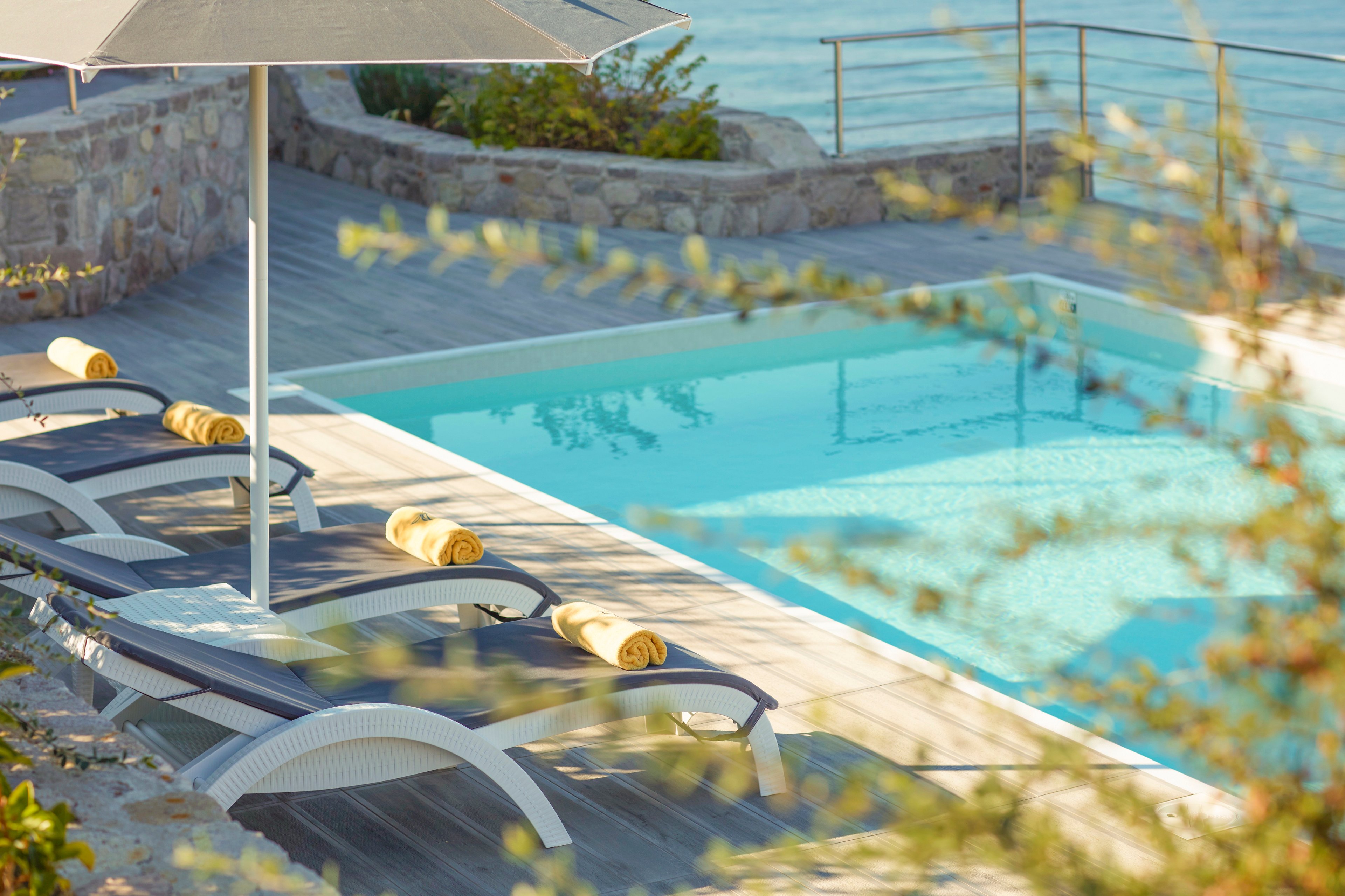 Eleia Seafront Villas