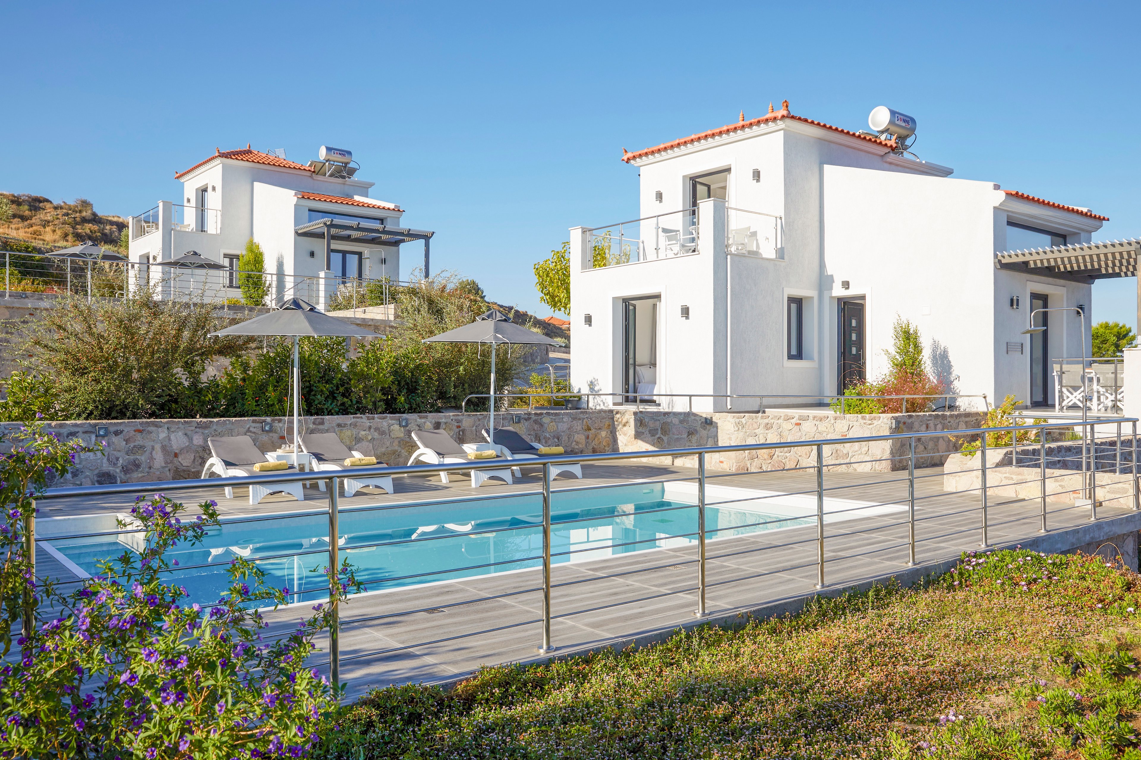 Eleia Seafront Villas