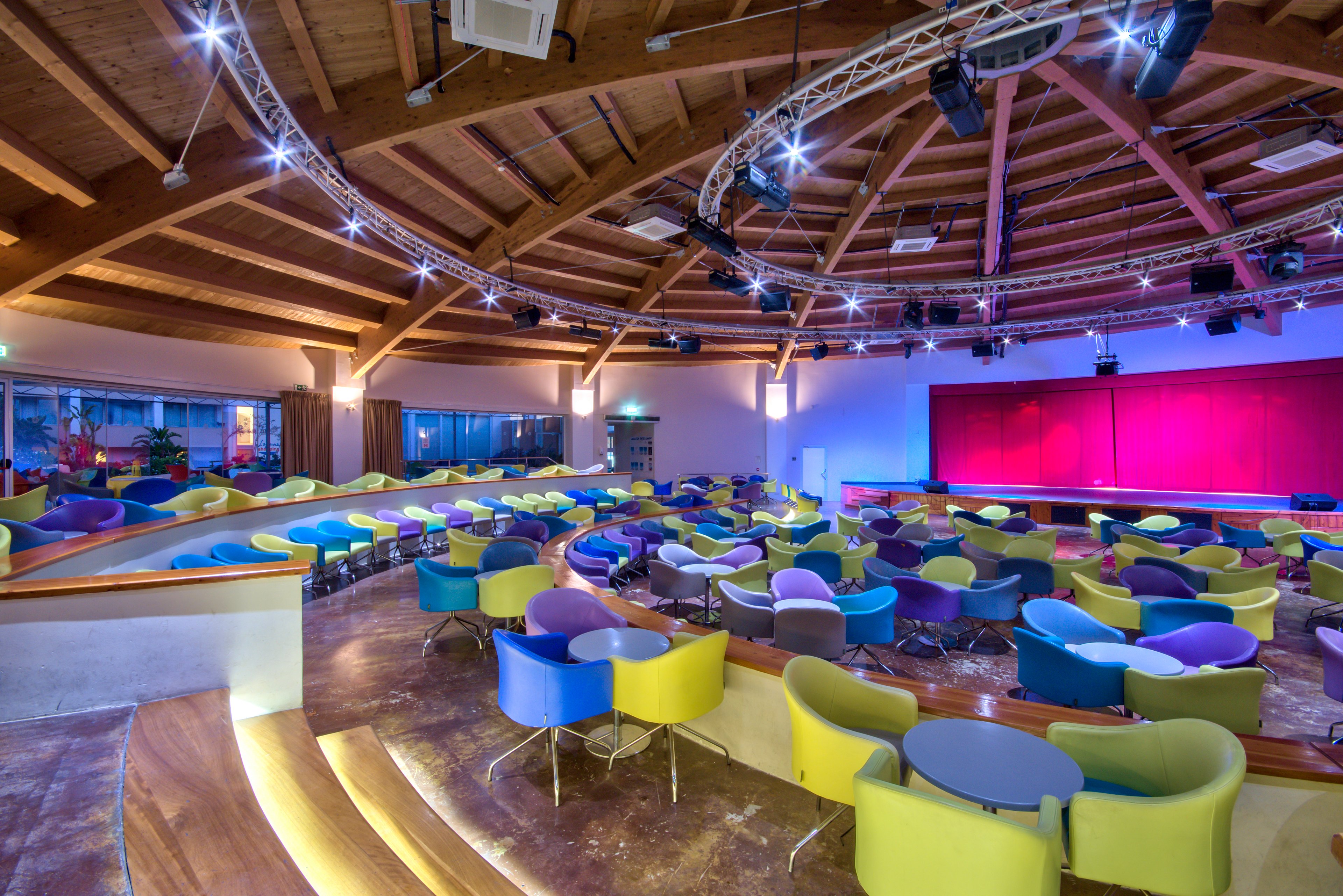 db Seabank Resort & Spa