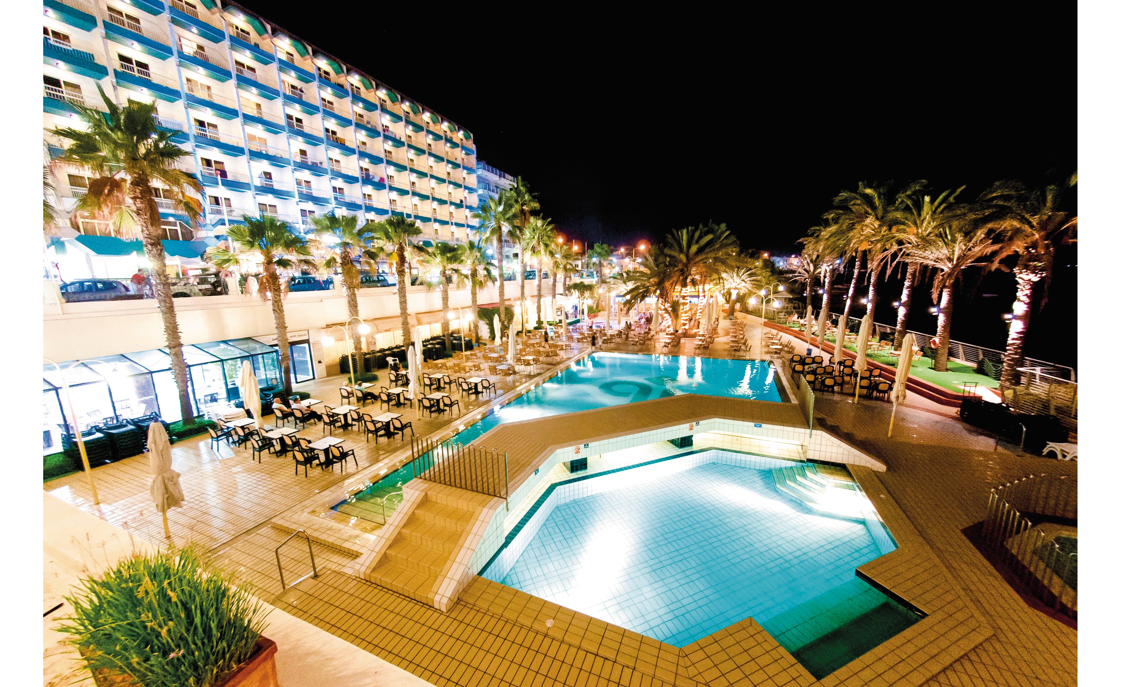 Qawra Palace Resort & Spa