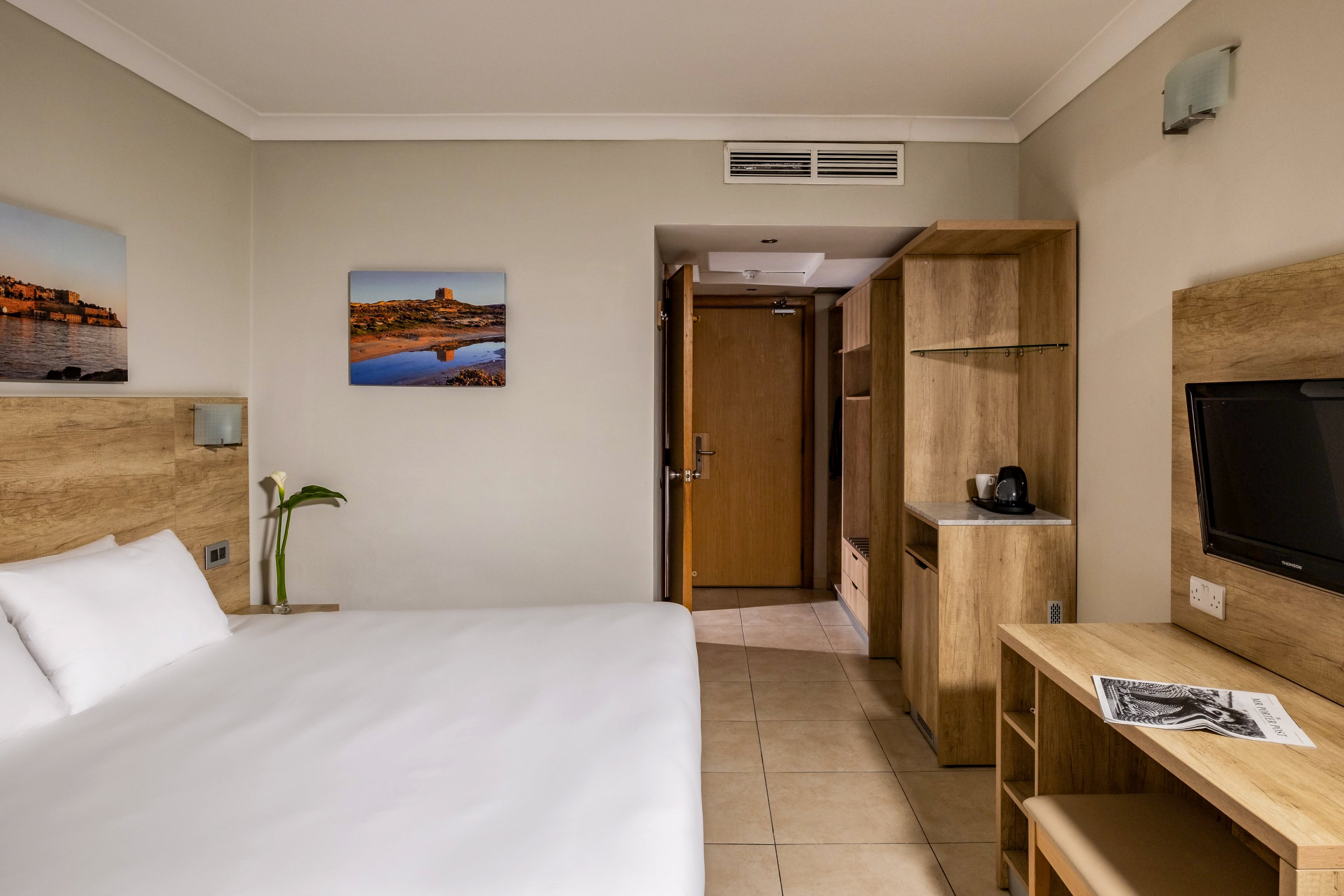 Qawra Palace Resort & Spa