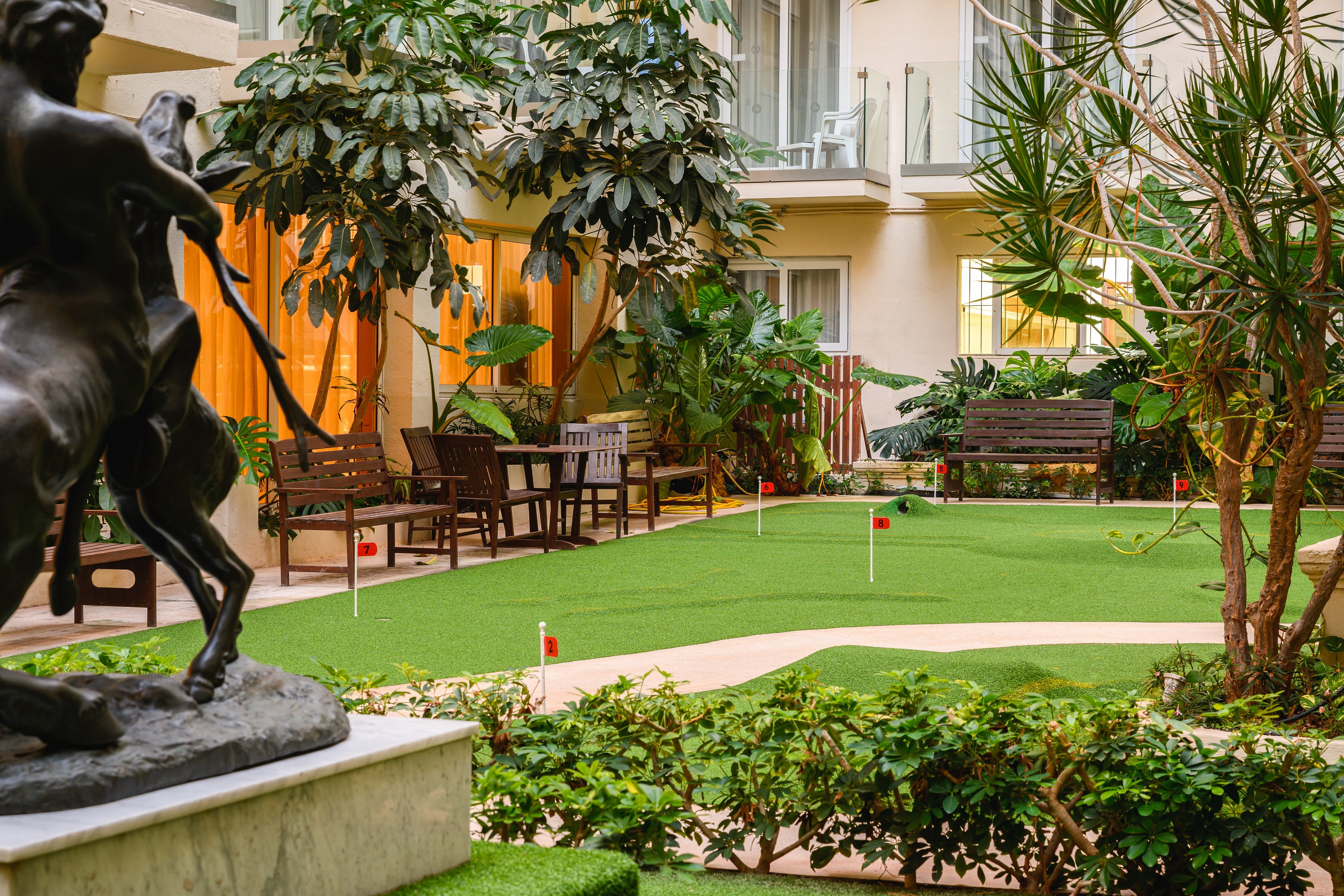 Qawra Palace Resort & Spa