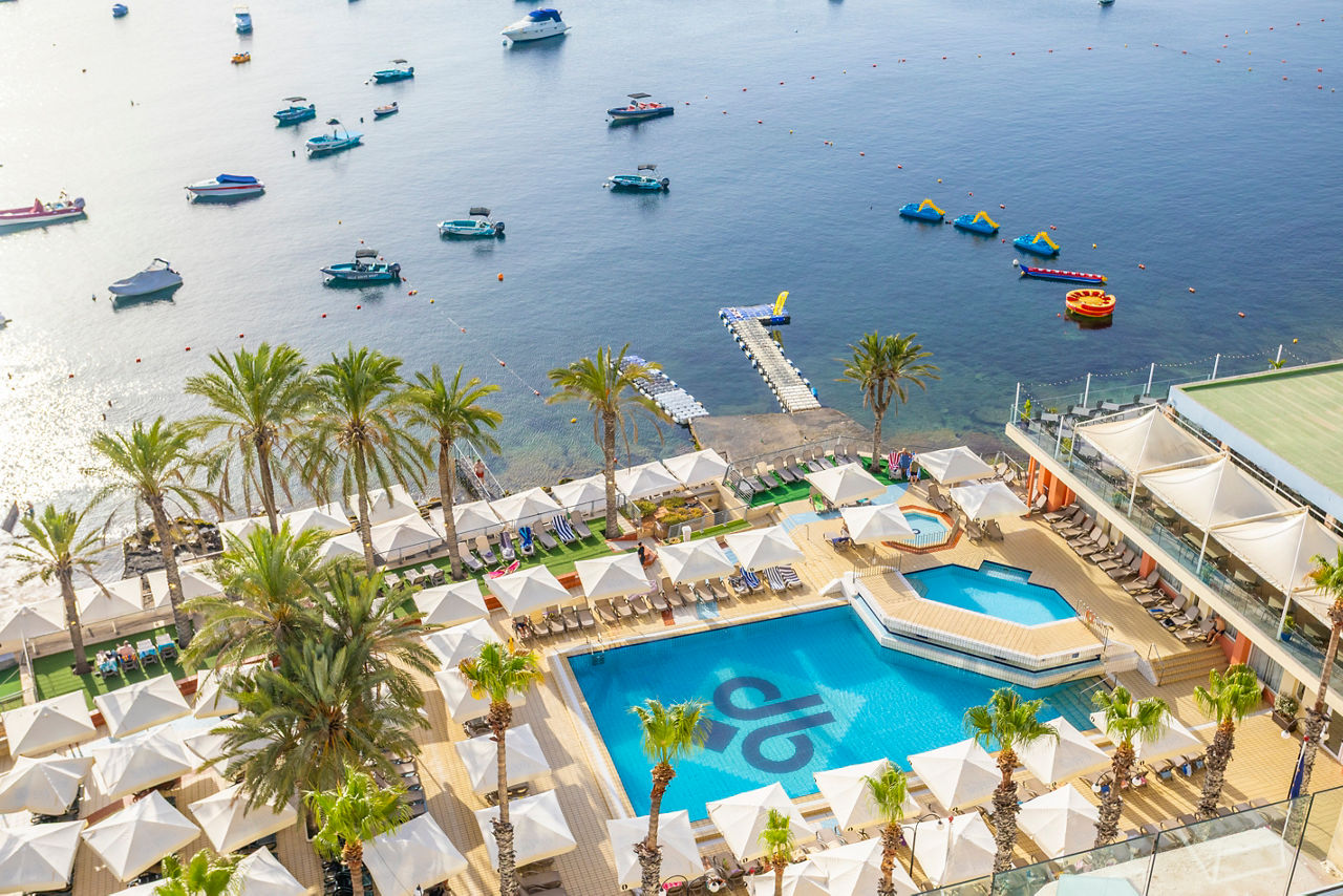 Qawra Palace Resort & Spa