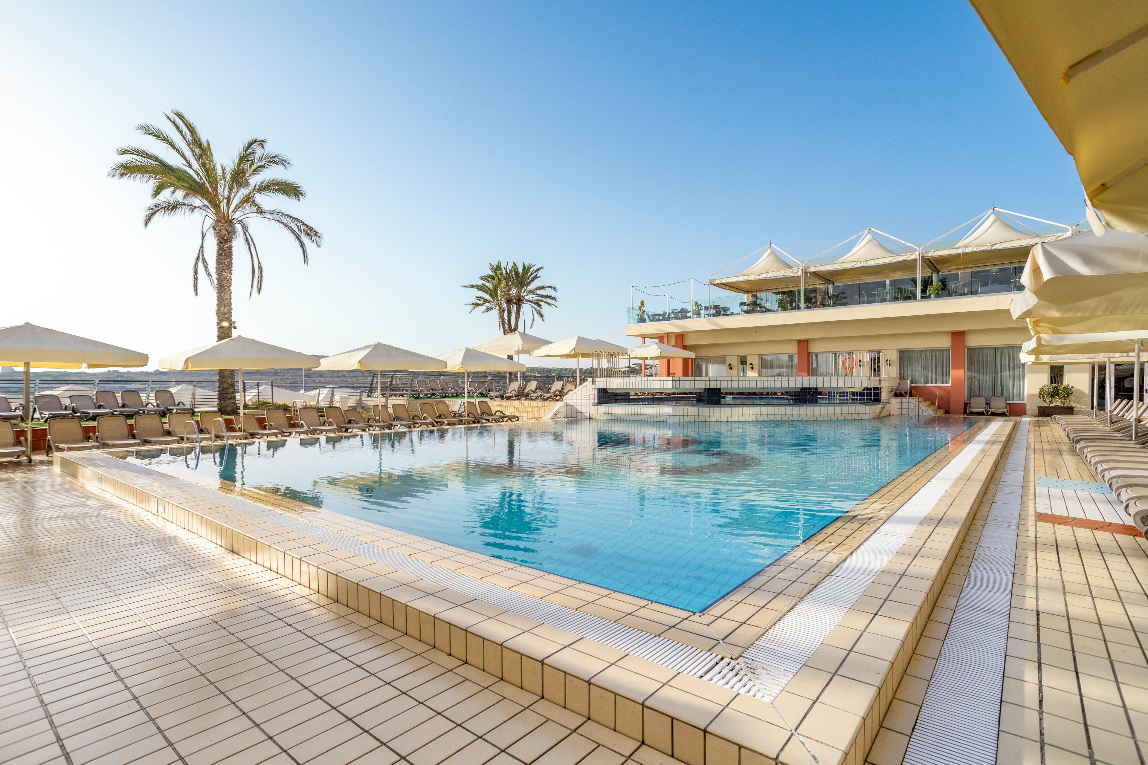 Qawra Palace Resort & Spa