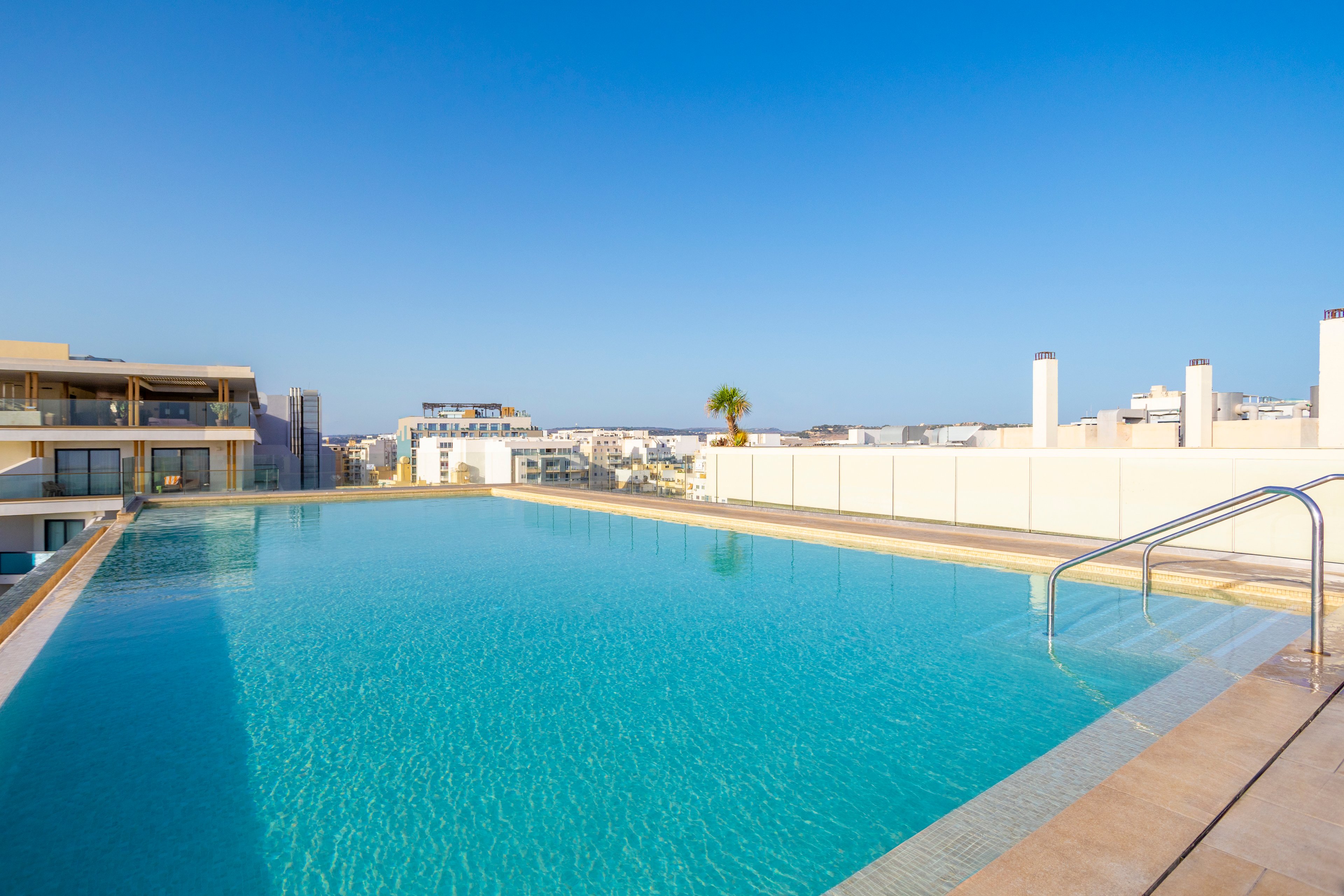 Qawra Palace Resort & Spa