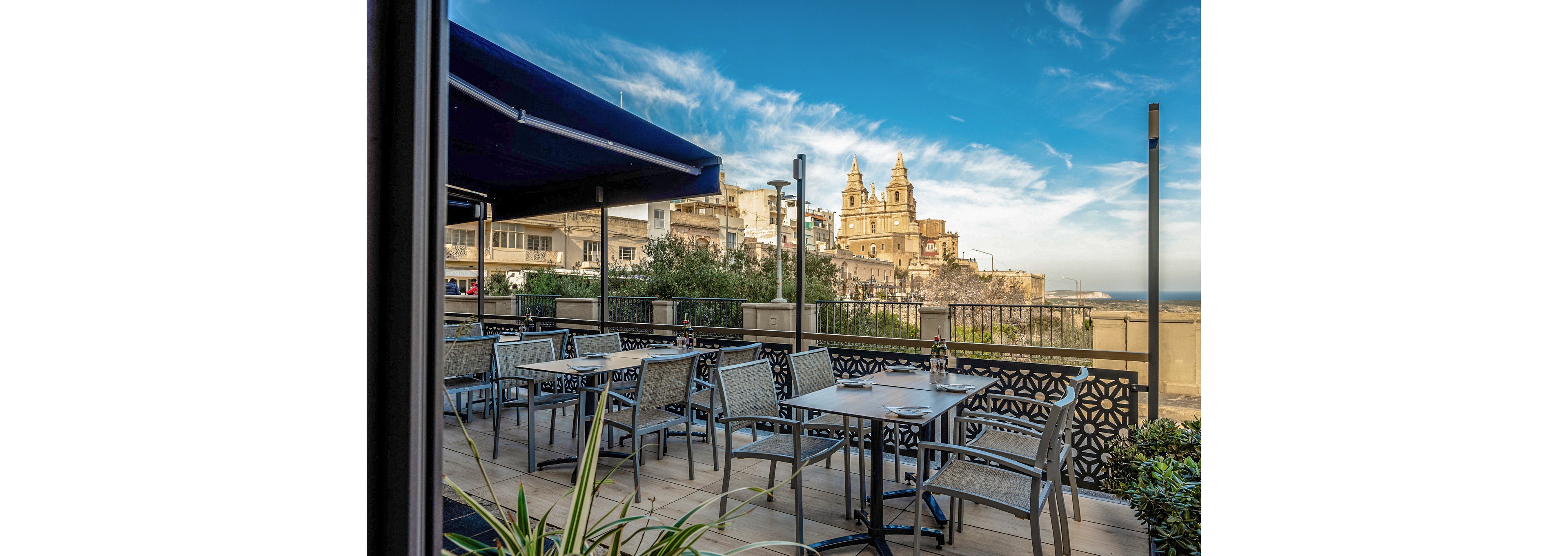 Maritim Antonine Hotel