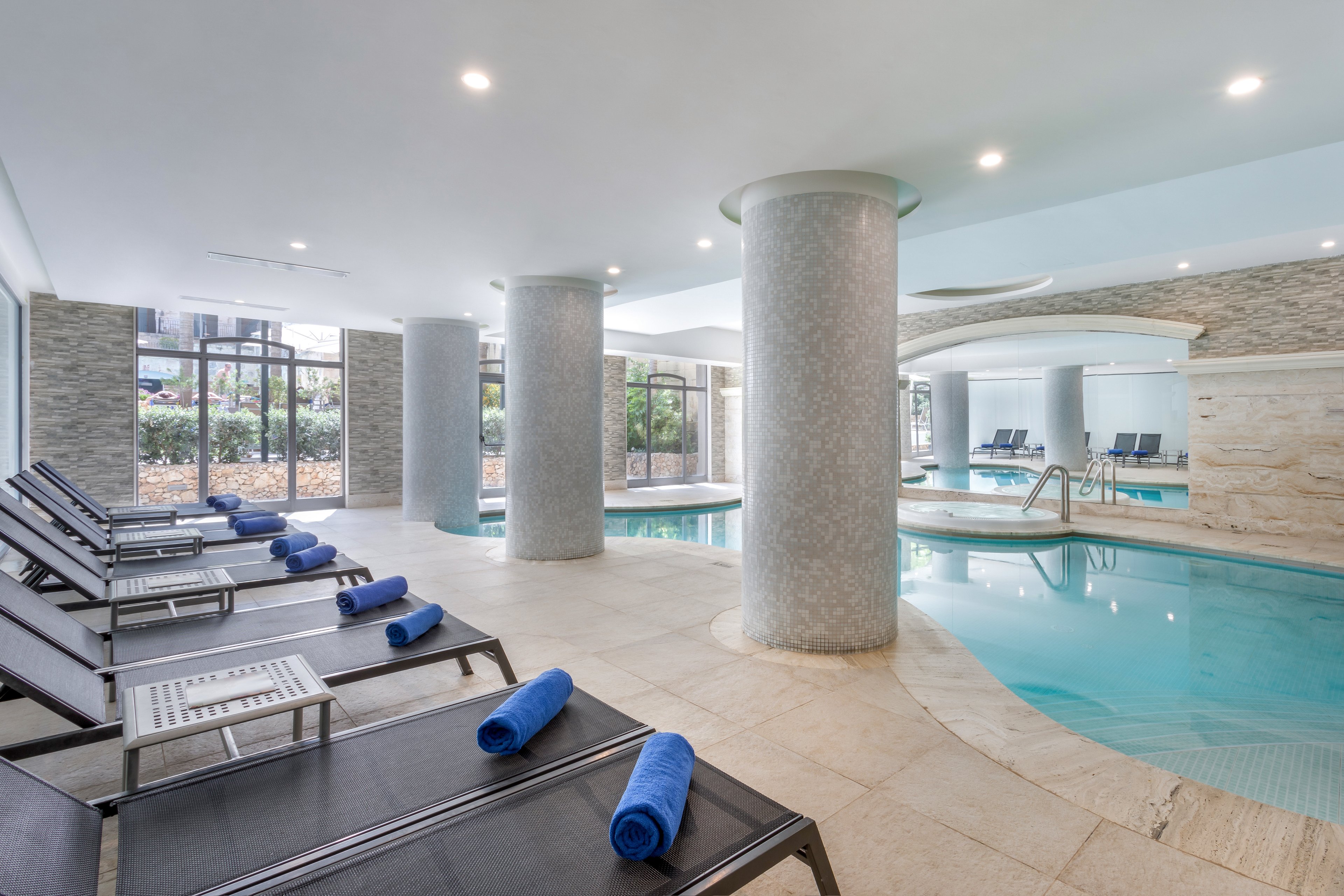 Maritim Antonine Hotel