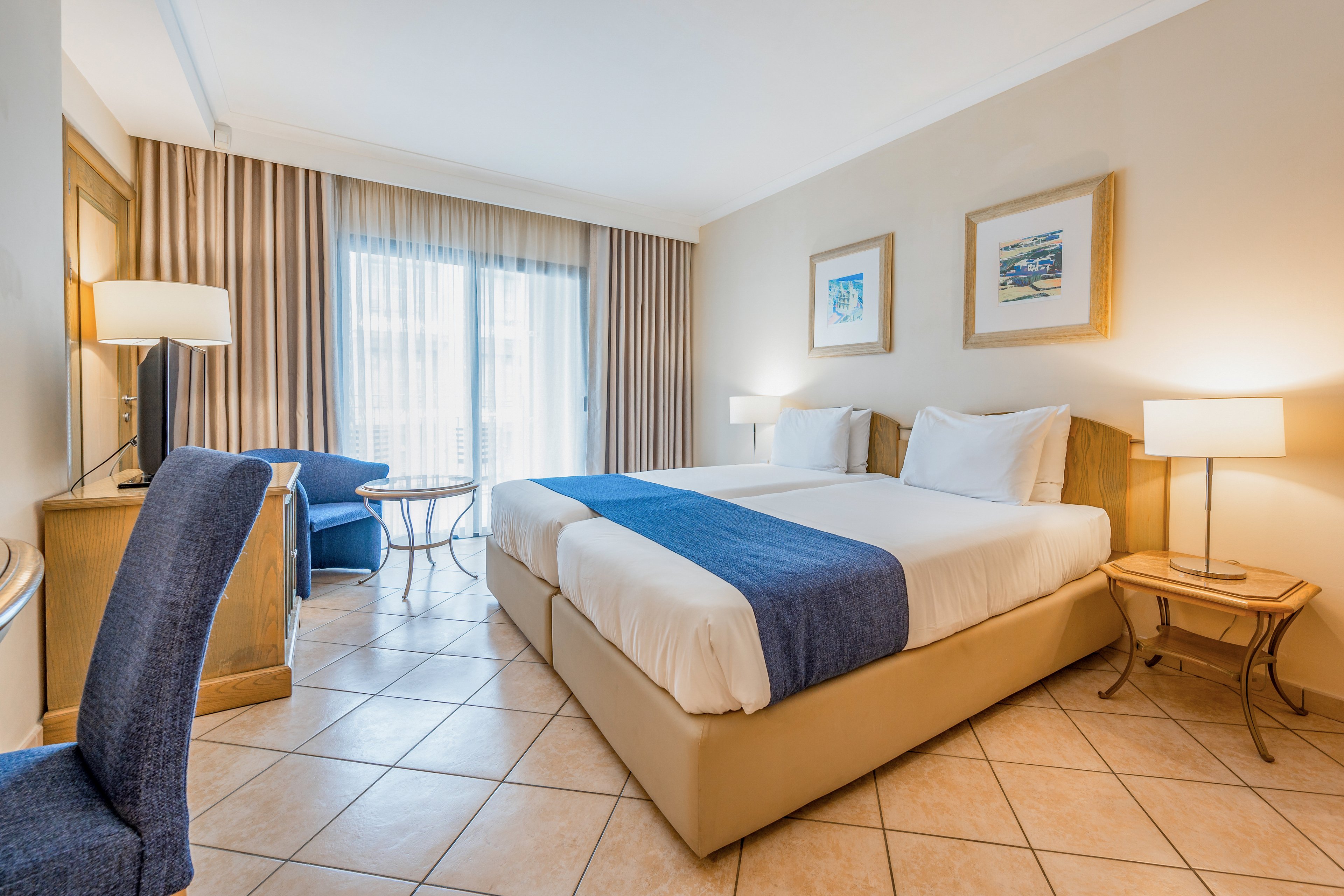 Maritim Antonine Hotel