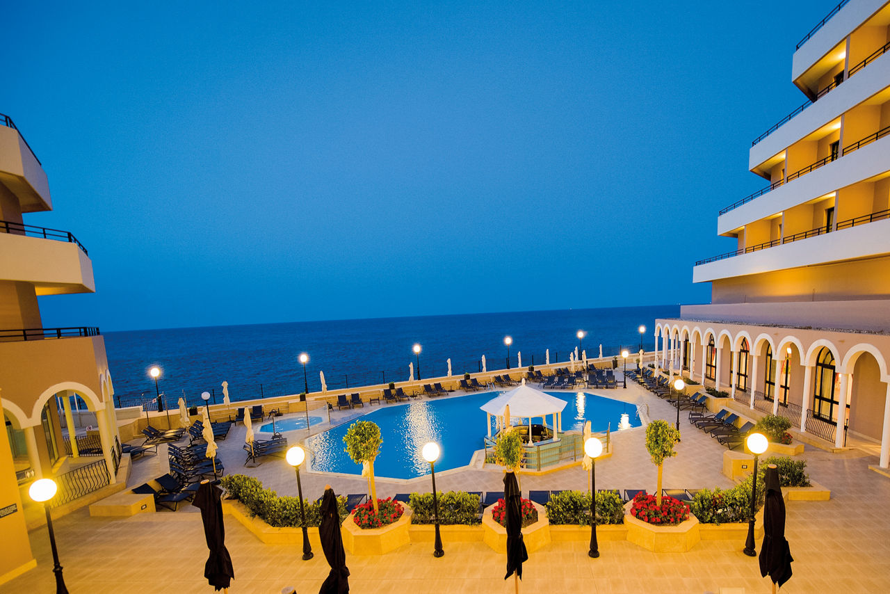 Radisson Blu Resort St Julians photo 5
