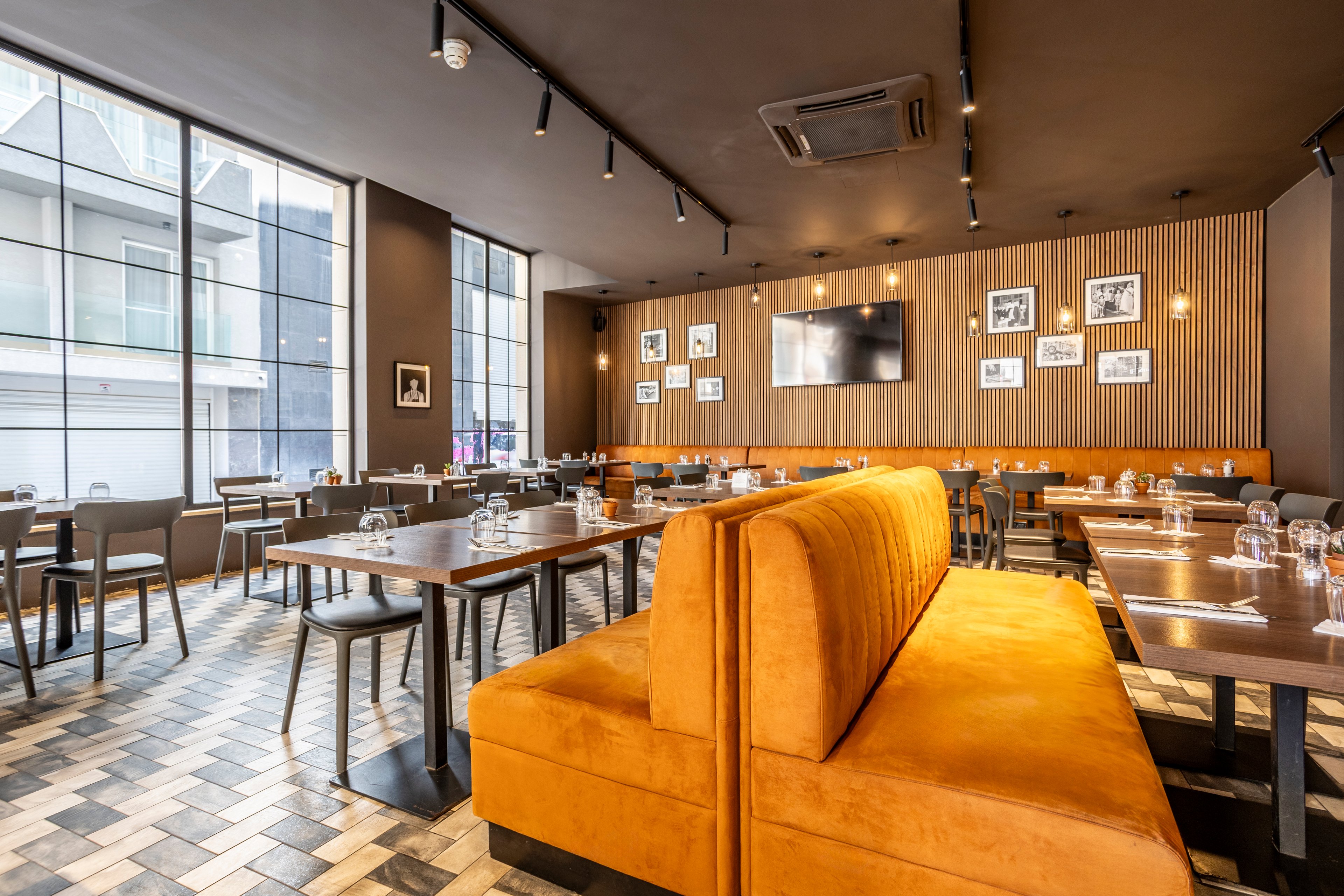 115 The Strand Hotel & Suites