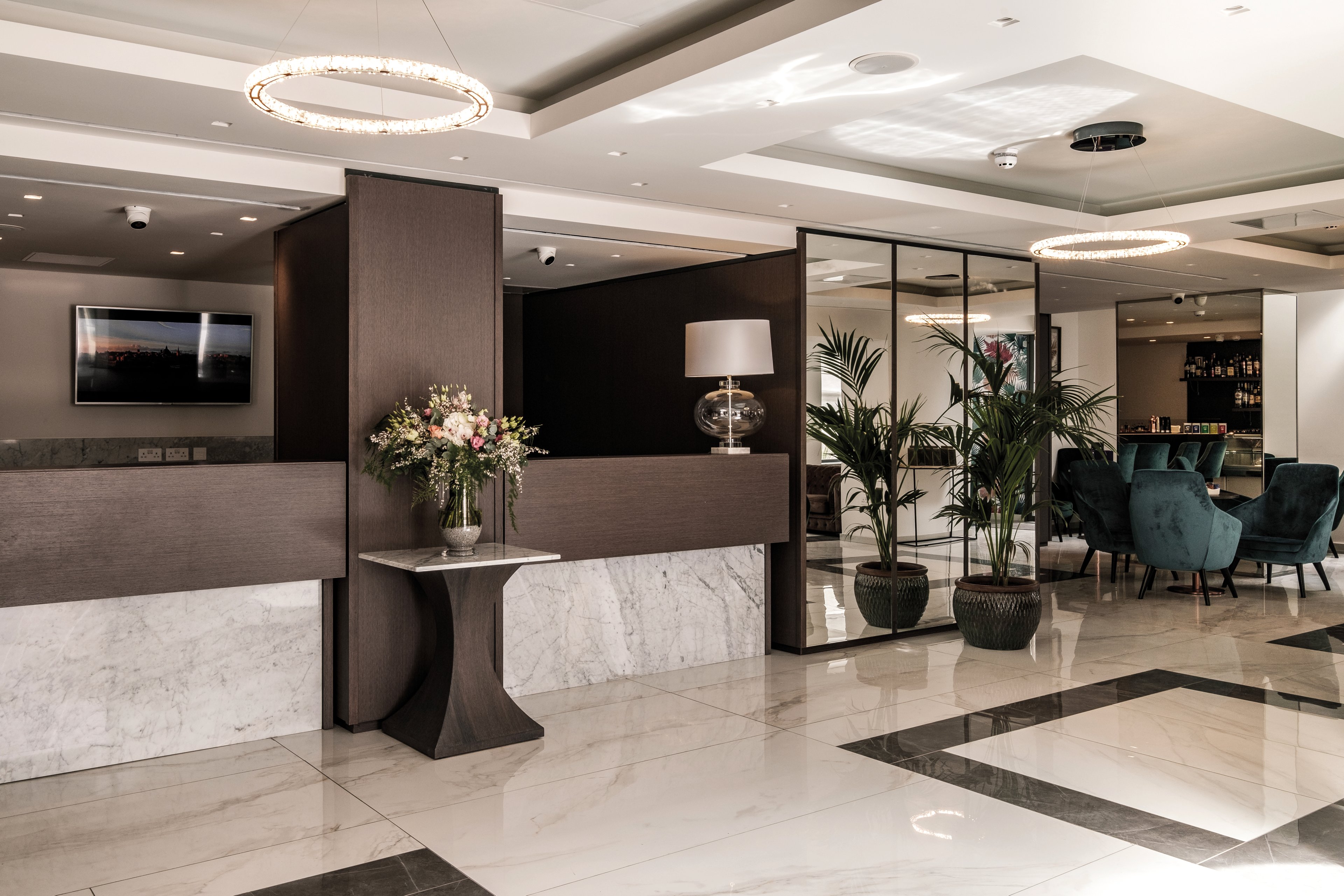 Urban Valley Resort & Spa