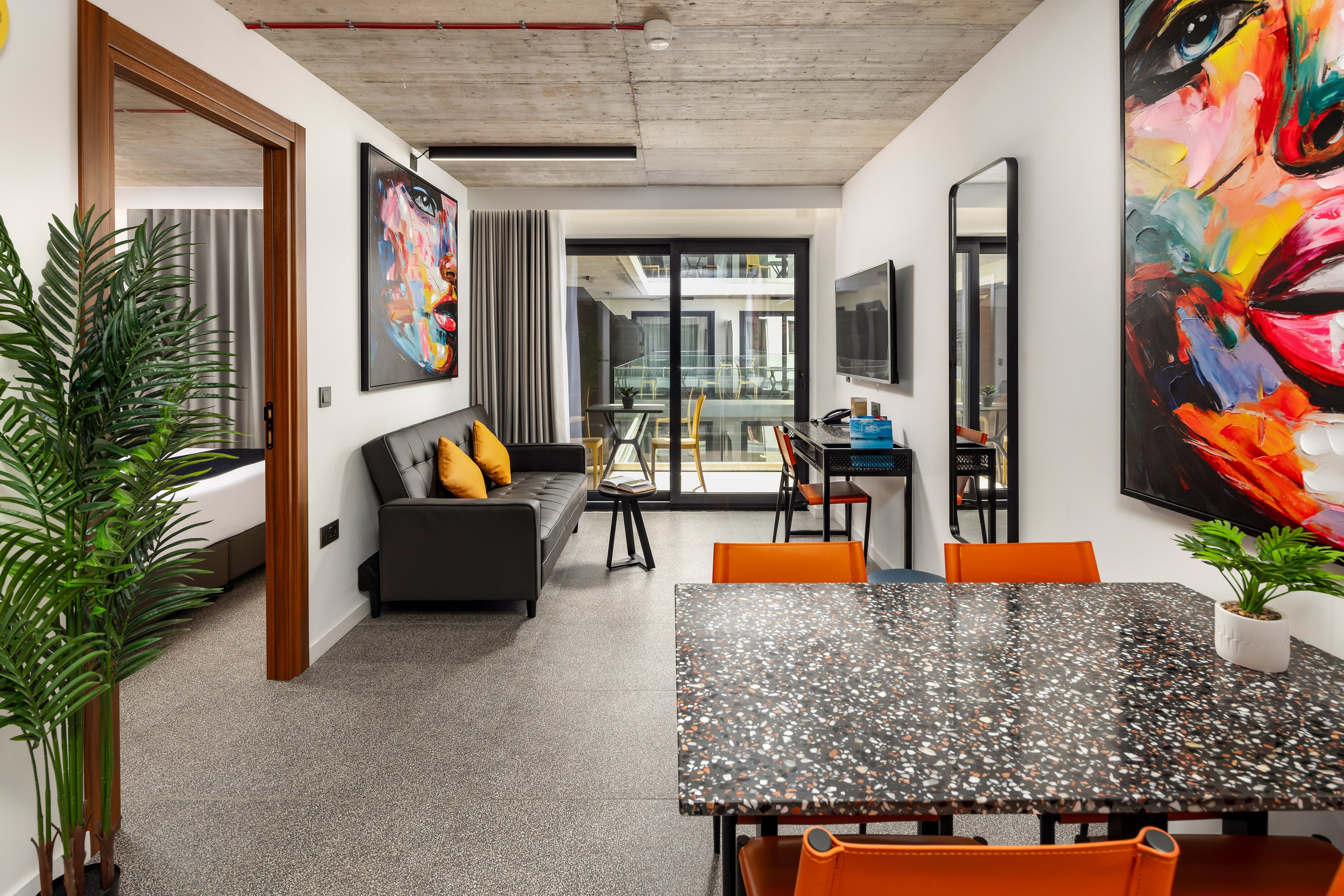 Grands Suites Hotel Residences & Spa