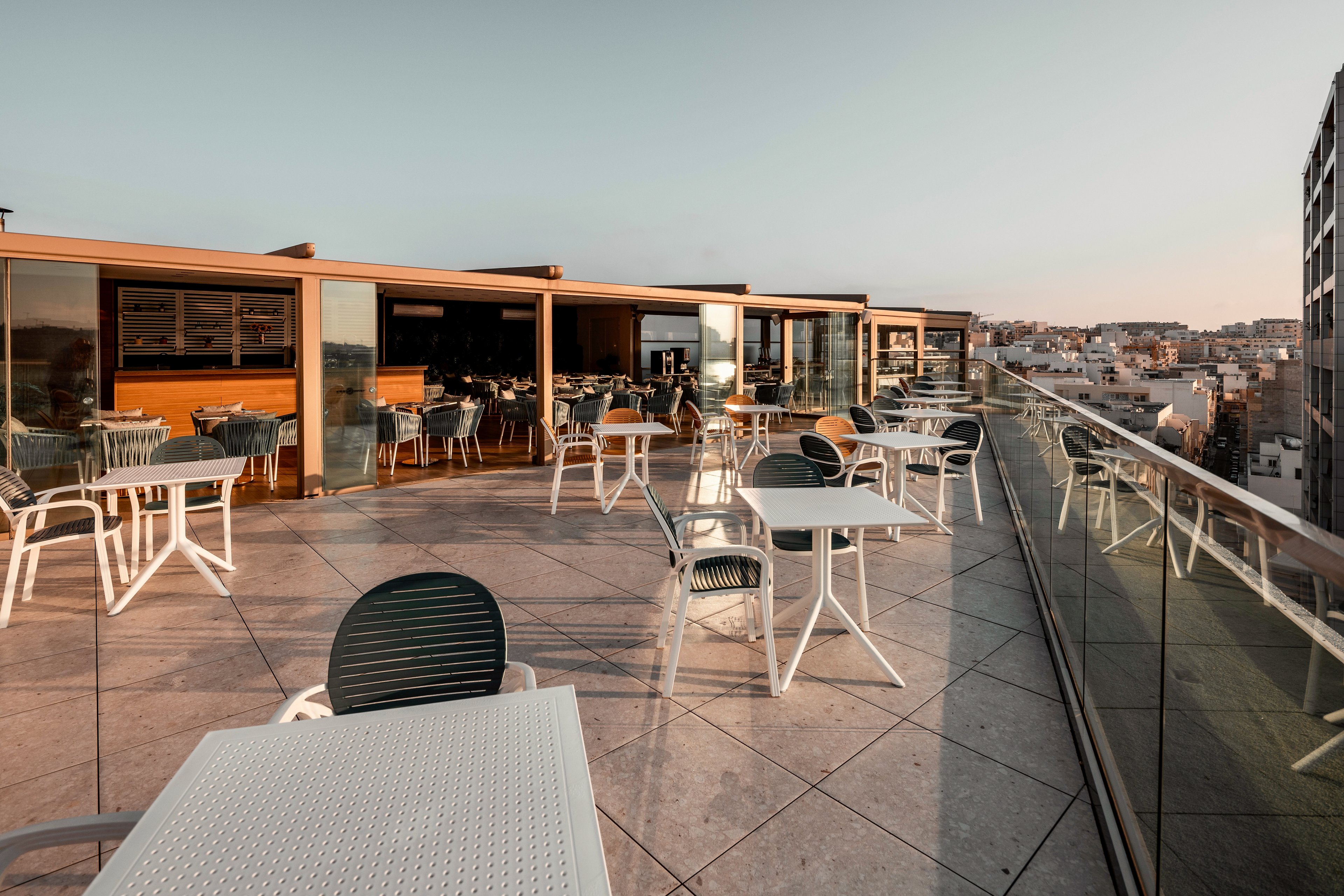 Grands Suites Hotel Residences & Spa