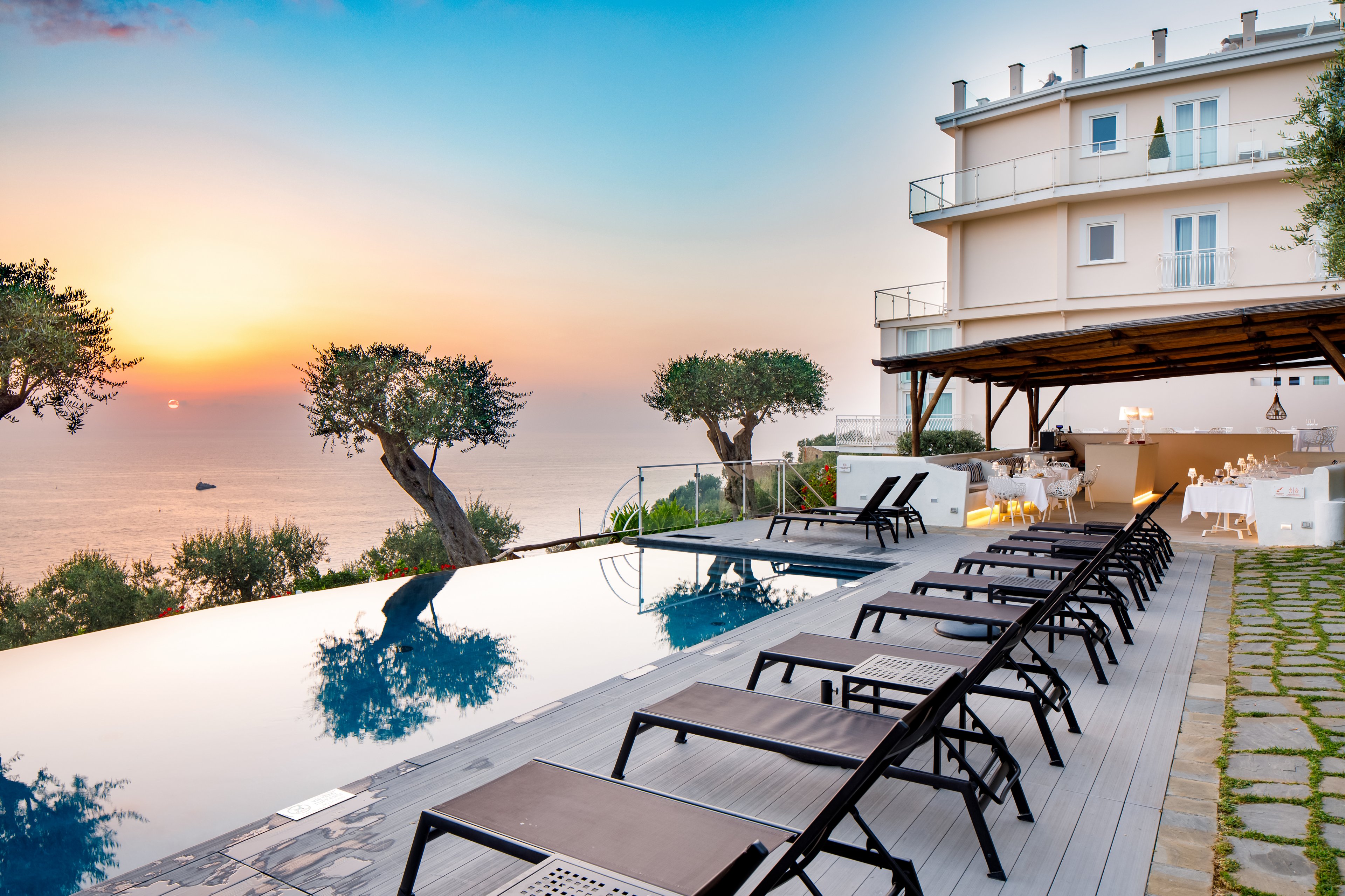 Villa Fiorella Art Hotel