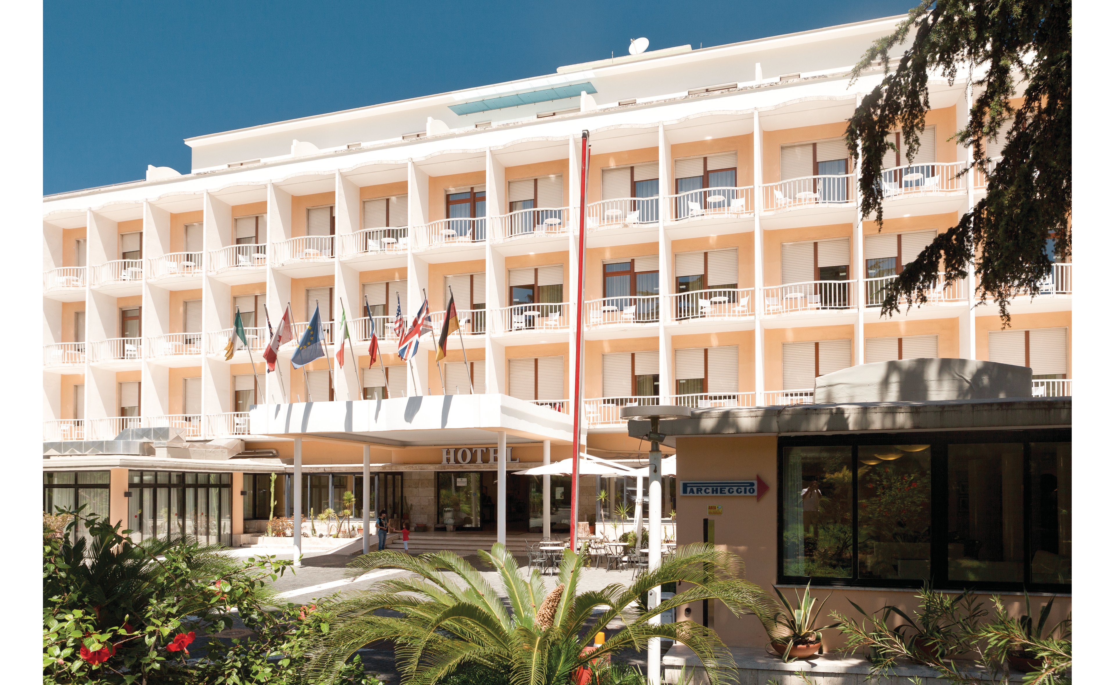 Grand Hotel Moon Valley