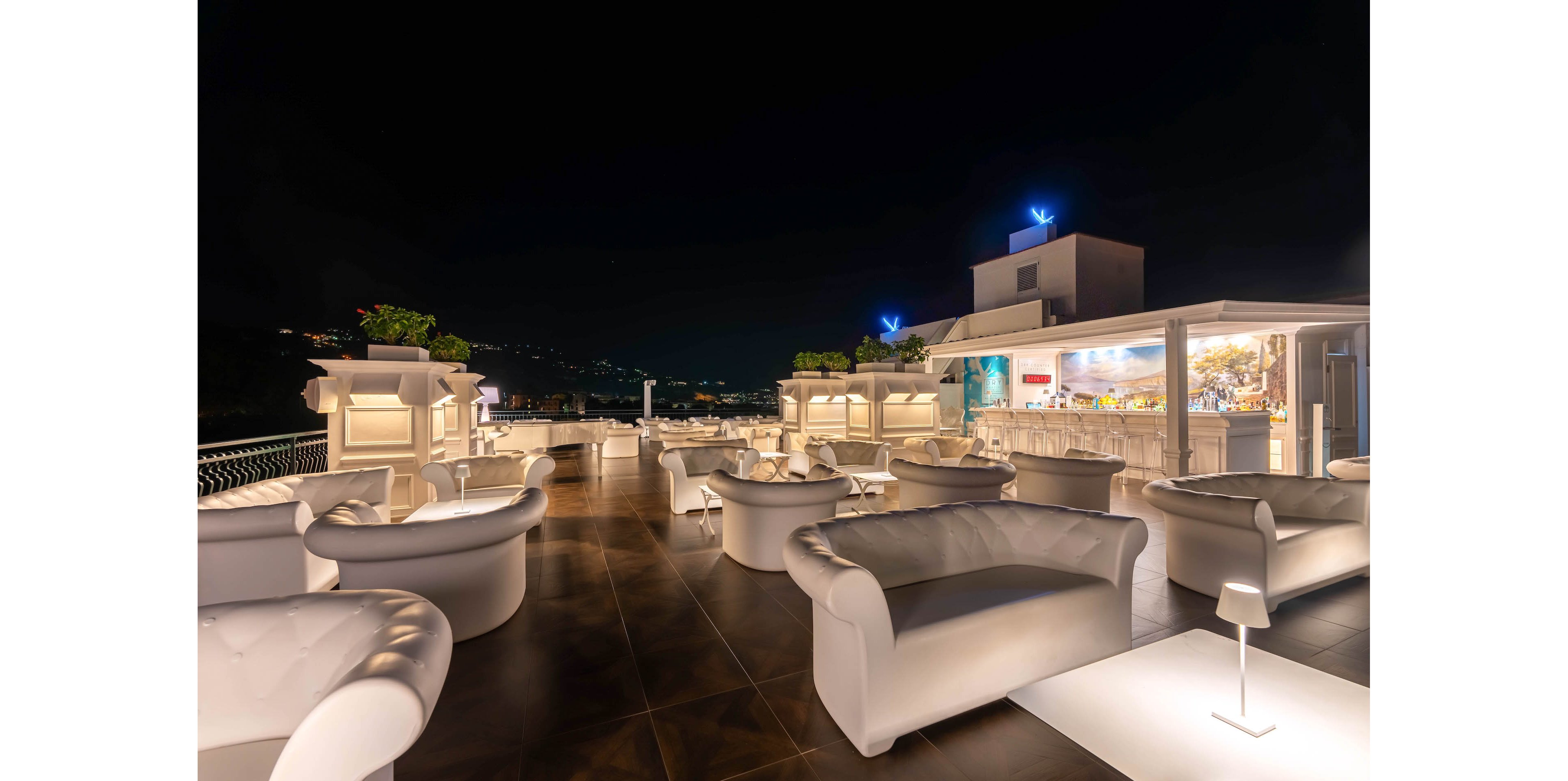 Majestic Palace Hotel.